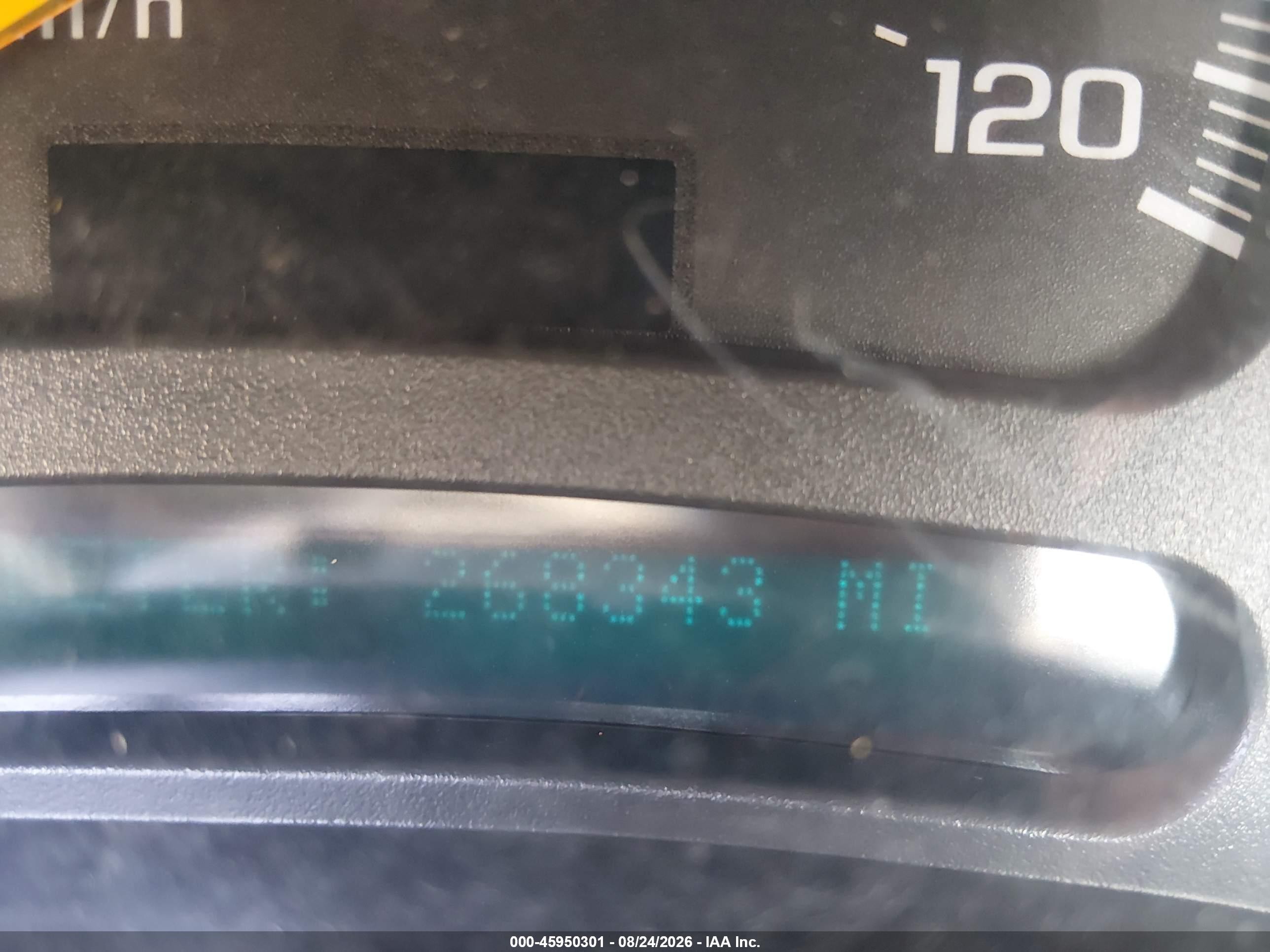 2004 Chevrolet Silverado 1500 Work Truck White vin: 1GCEC14T94Z315341