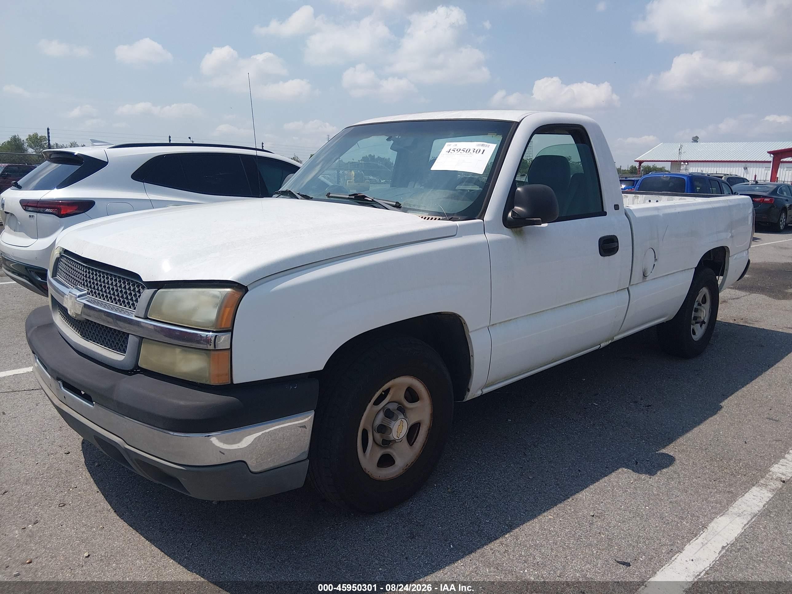 2004 Chevrolet Silverado 1500 Work Truck White vin: 1GCEC14T94Z315341