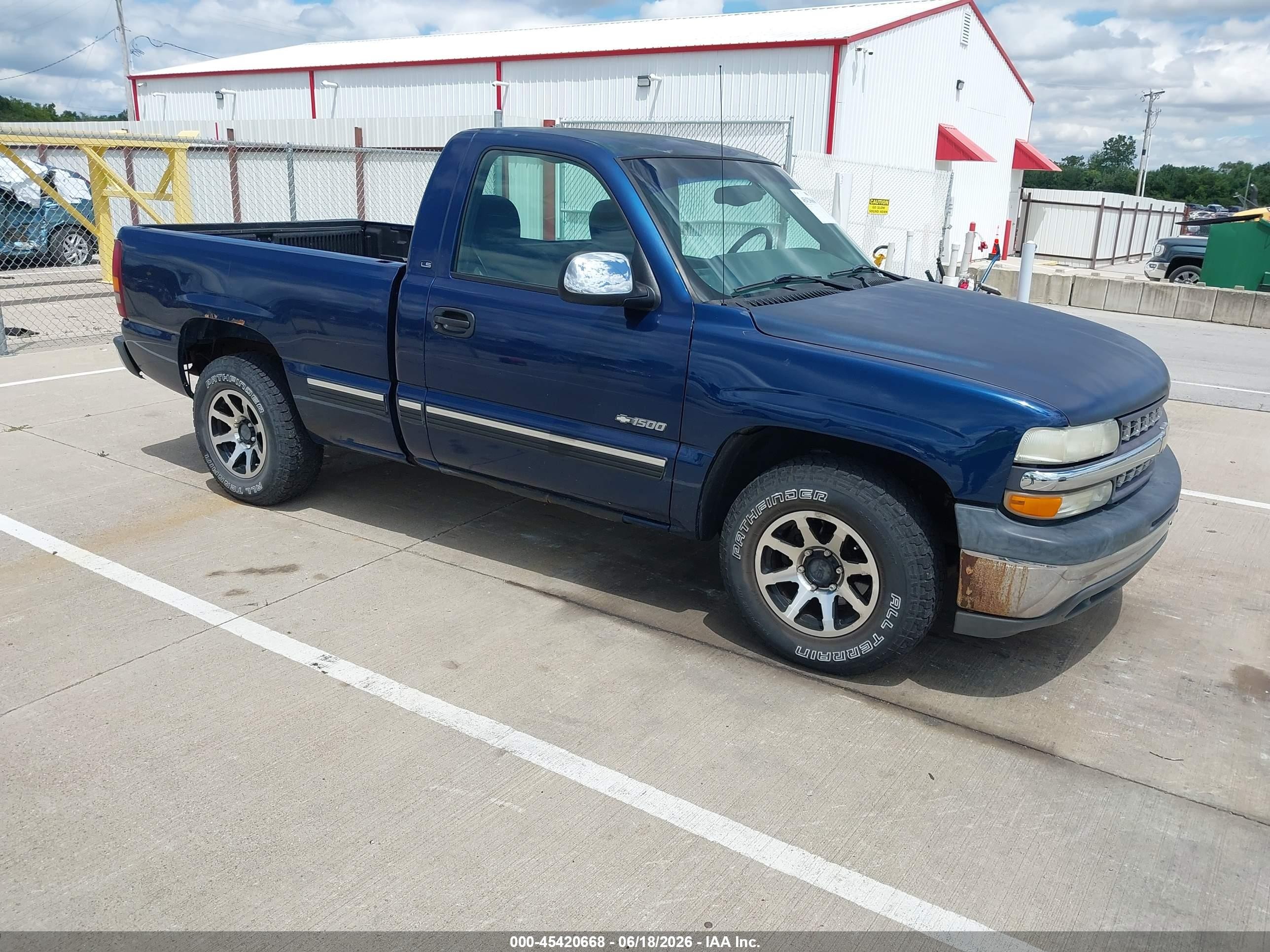 1GCEC14TX2Z117316