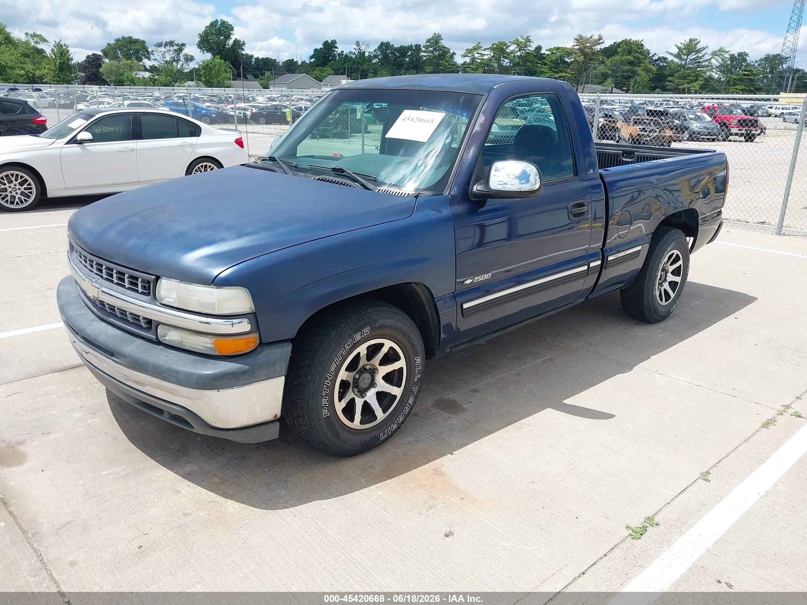 2002 Chevrolet Silverado 1500 Ls Blue vin: 1GCEC14TX2Z117316