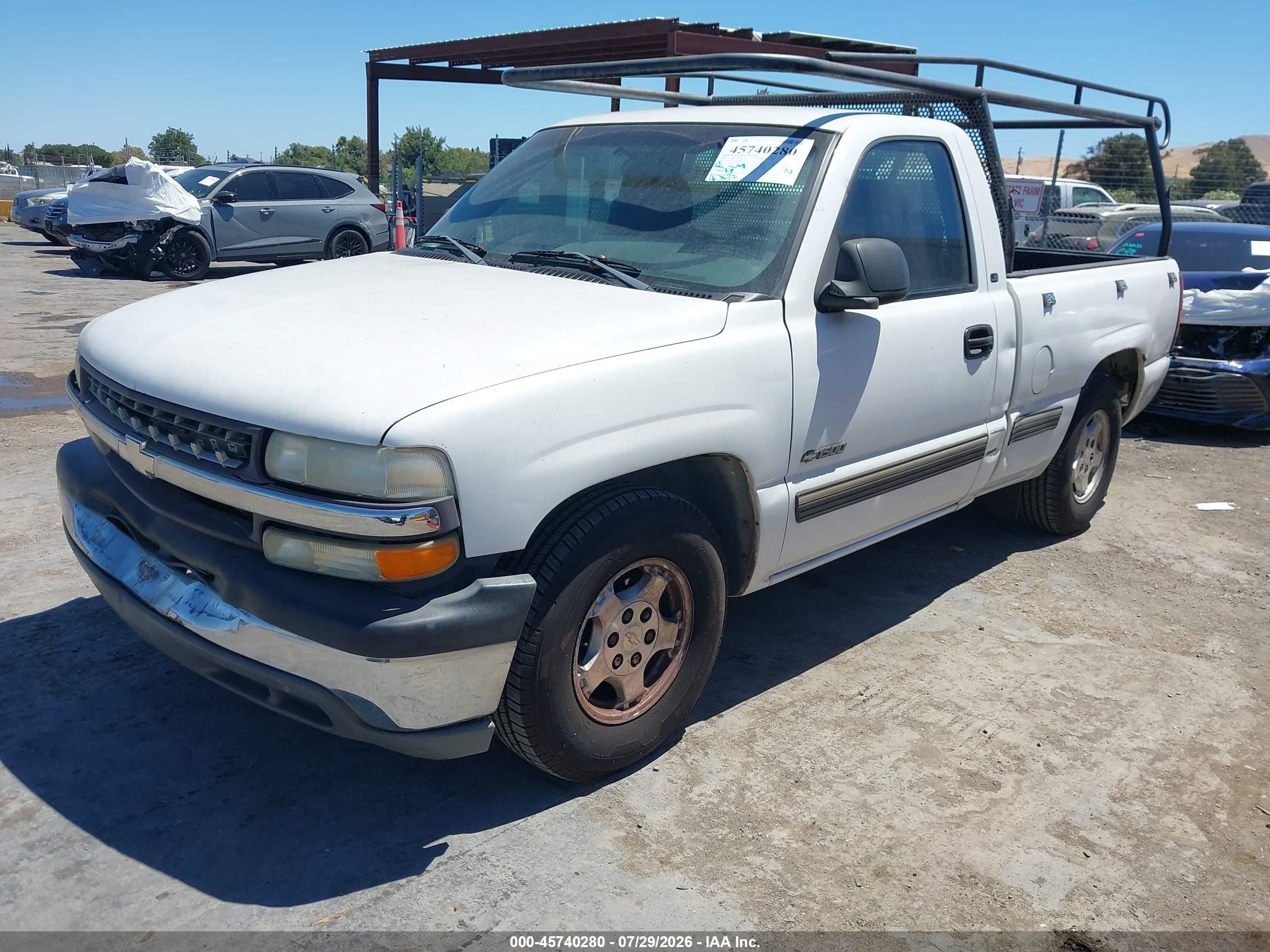 2001 Chevrolet Silverado 1500 Ls White vin: 1GCEC14V01Z233088