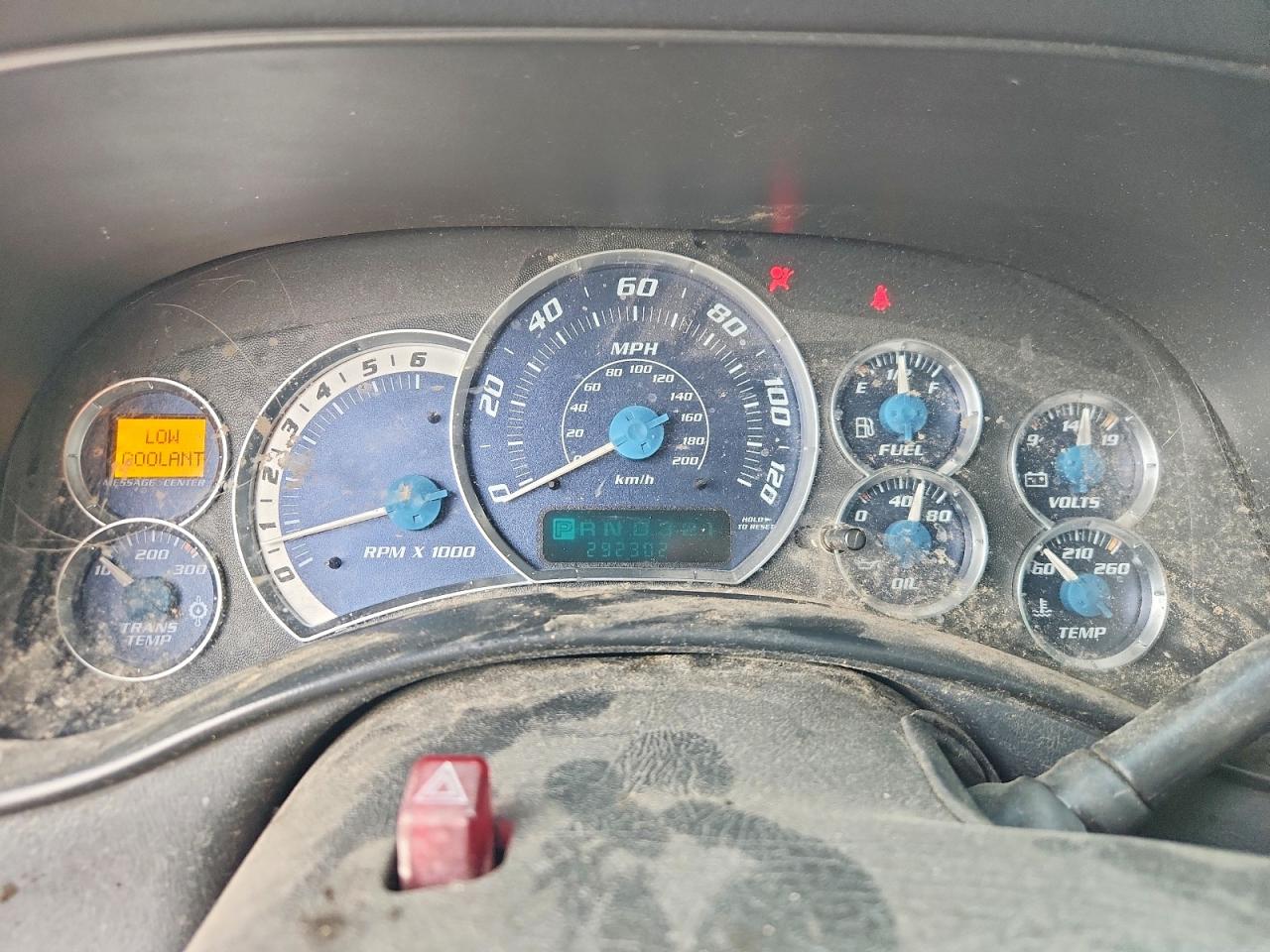 2000 Chevrolet Silverado C1500 White vin: 1GCEC14V0YE219287