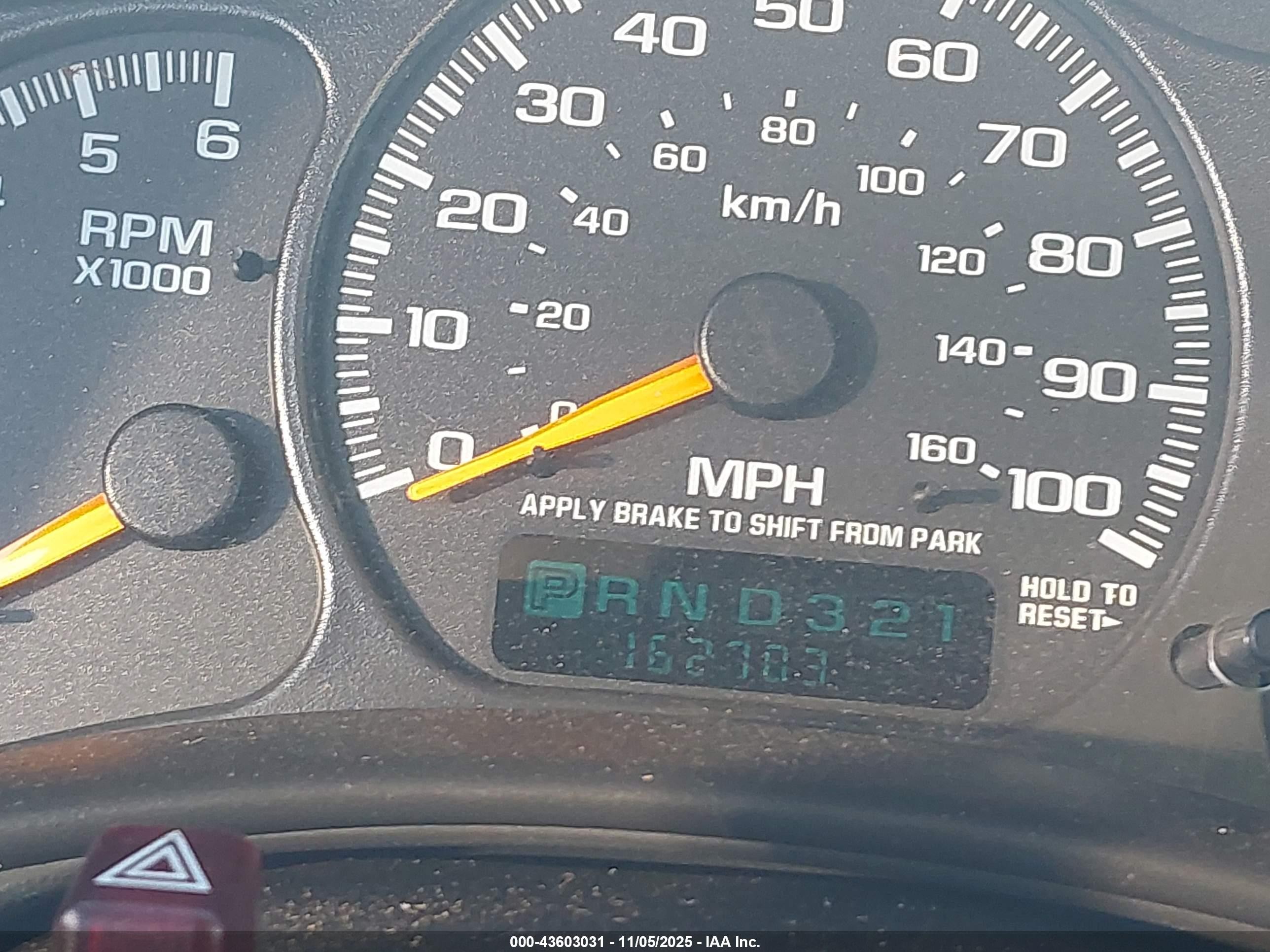 2000 Chevrolet Silverado 1500 Ls Желто-коричневый vin: 1GCEC14V0YZ360966