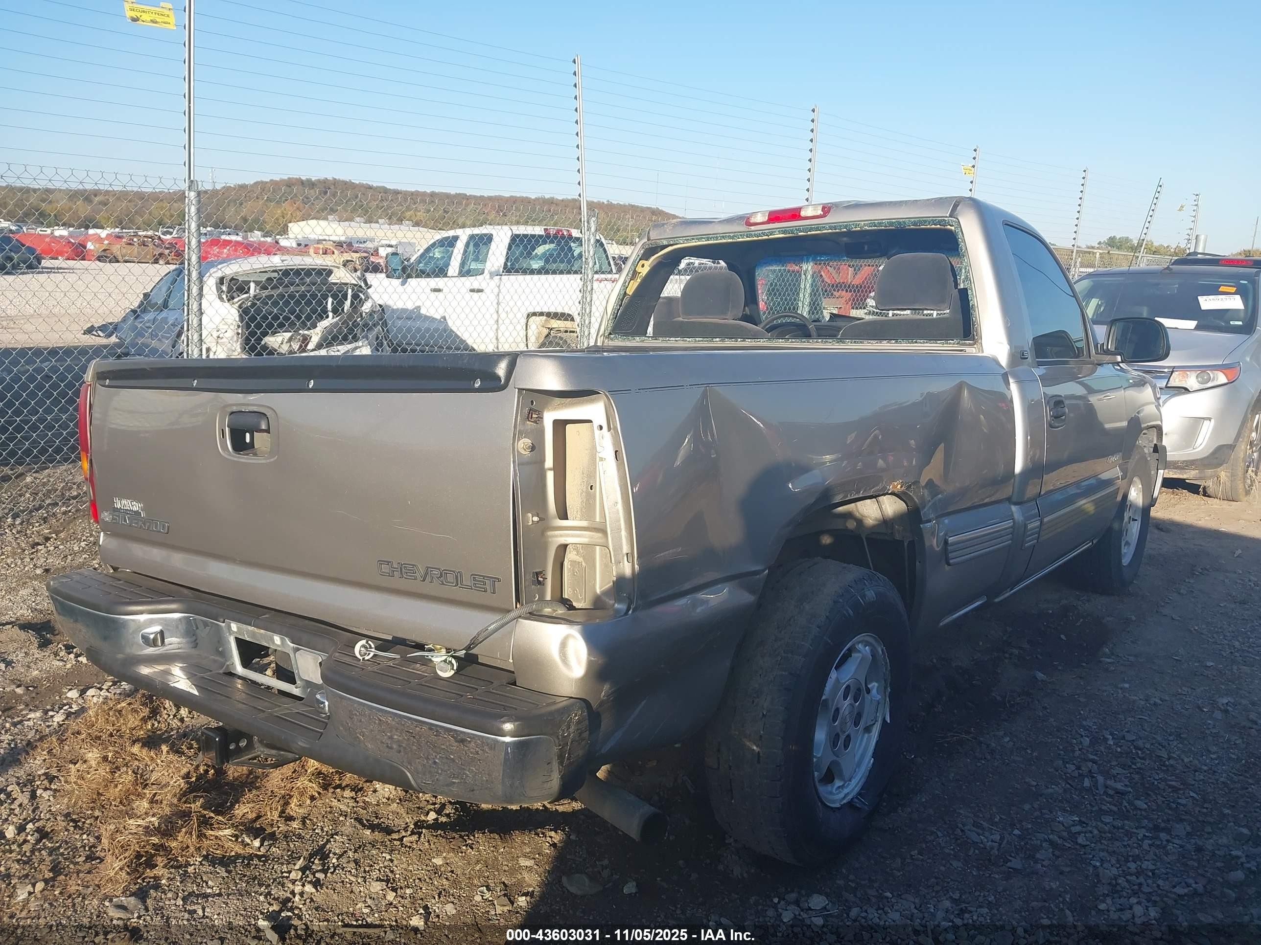 2000 Chevrolet Silverado 1500 Ls Желто-коричневый vin: 1GCEC14V0YZ360966