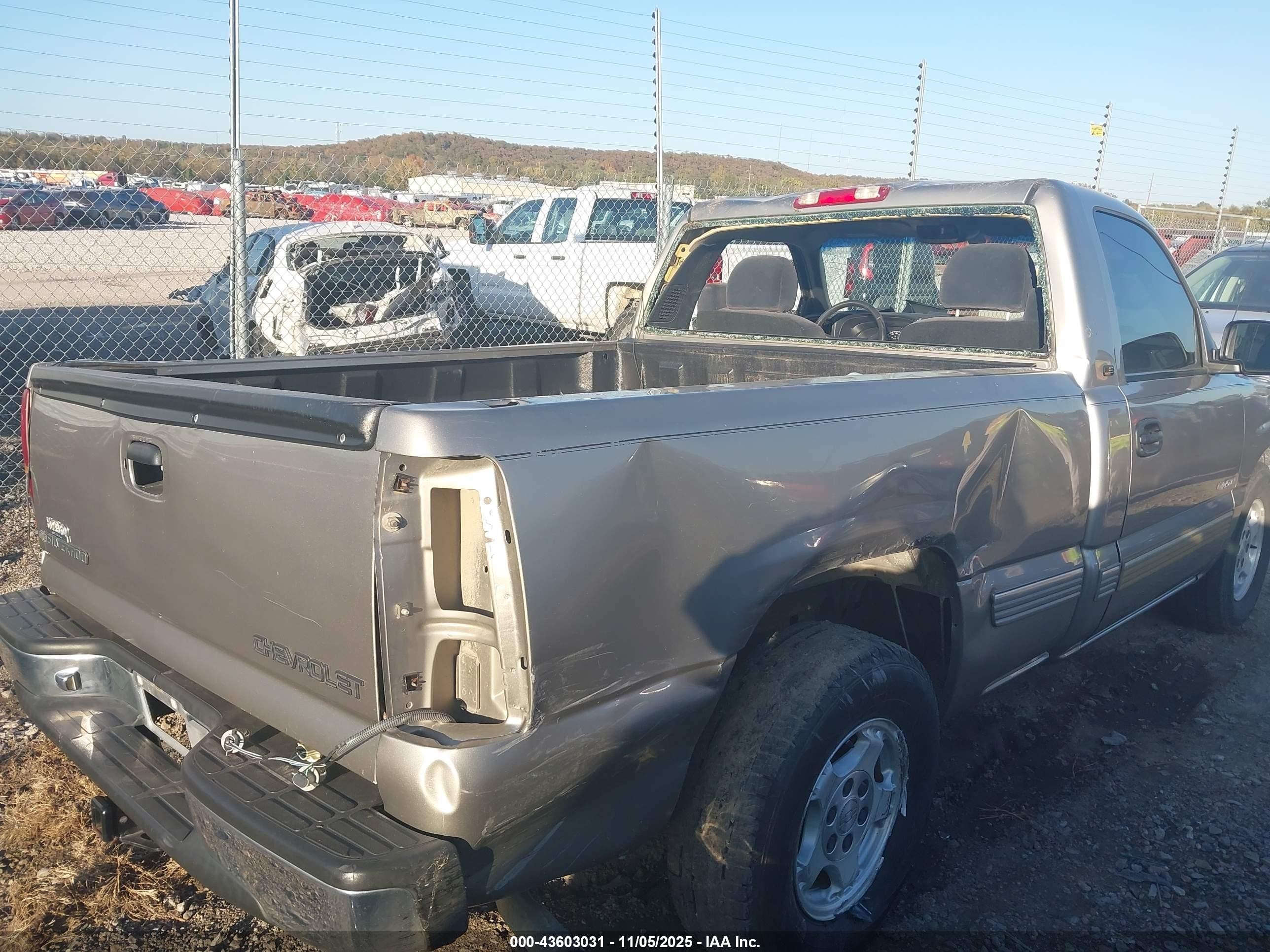 2000 Chevrolet Silverado 1500 Ls Желто-коричневый vin: 1GCEC14V0YZ360966