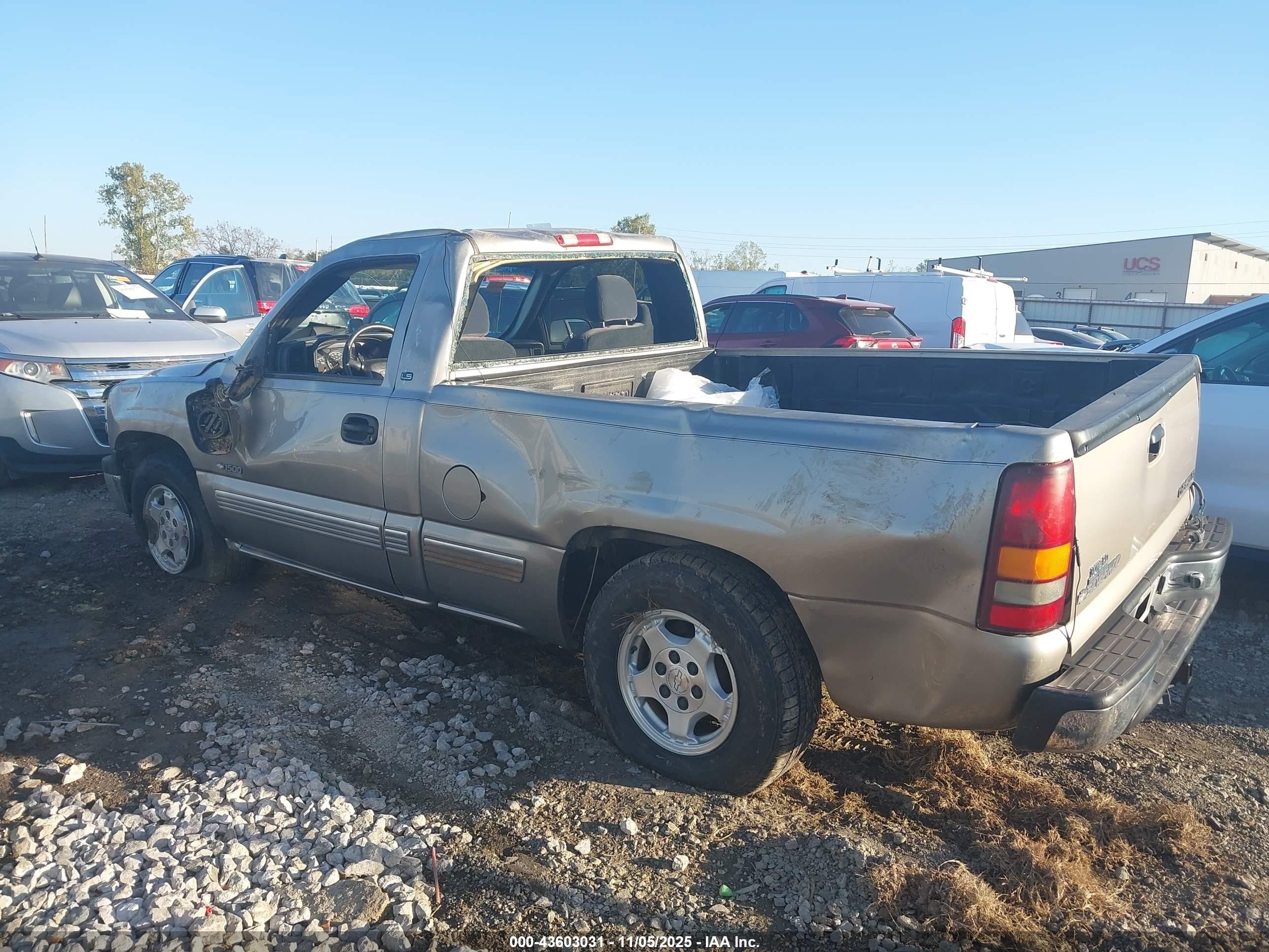 2000 Chevrolet Silverado 1500 Ls Желто-коричневый vin: 1GCEC14V0YZ360966