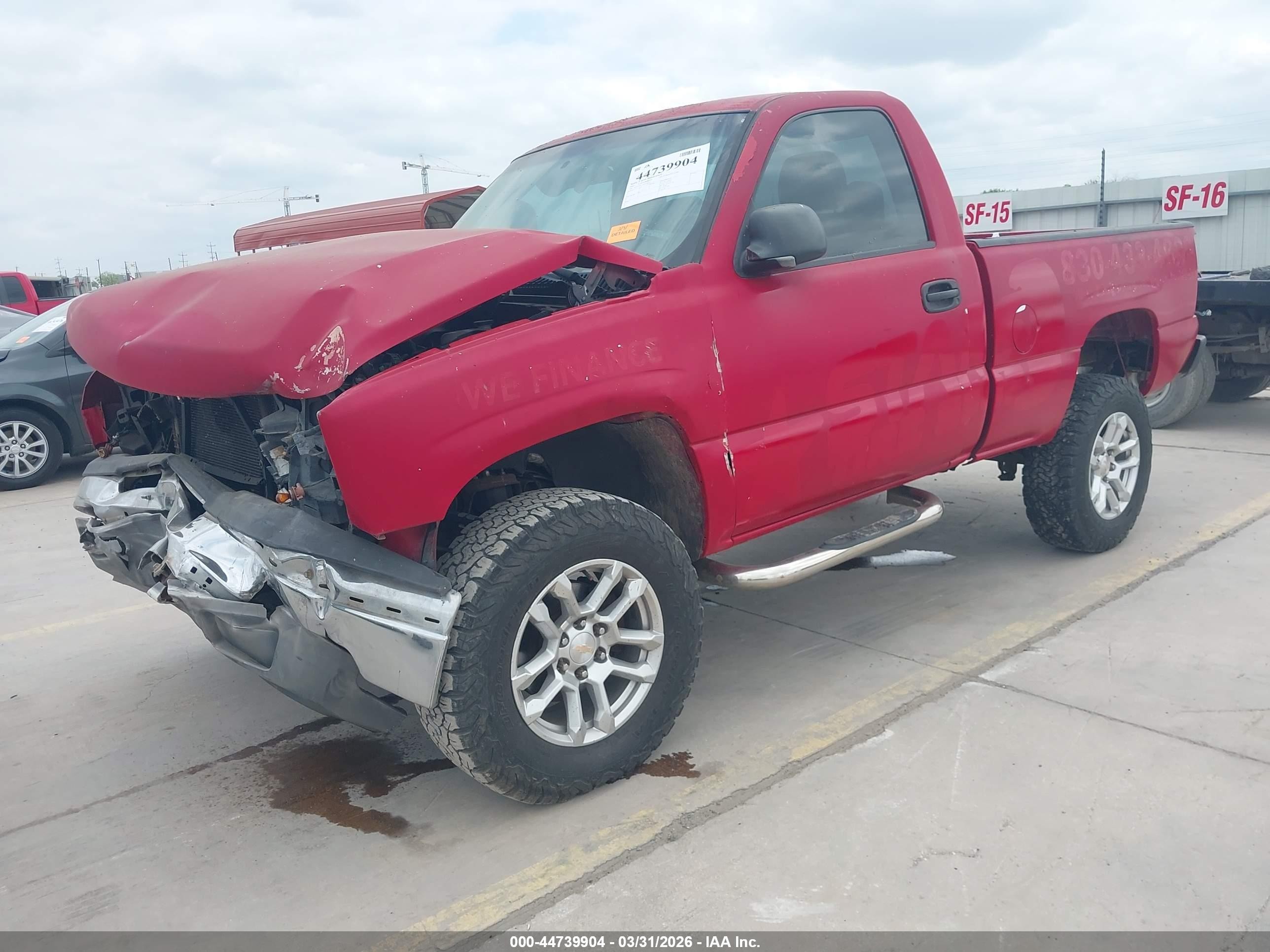 2005 Chevrolet Silverado 1500 Work Truck Red vin: 1GCEC14V15Z113547