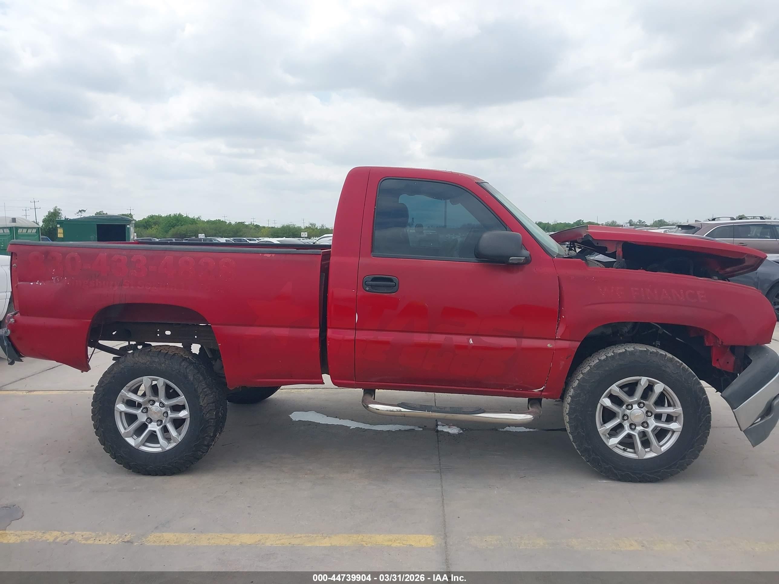 2005 Chevrolet Silverado 1500 Work Truck Red vin: 1GCEC14V15Z113547