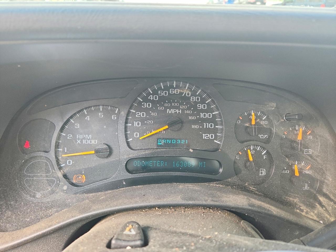 2003 Chevrolet Silverado C1500 White vin: 1GCEC14V23E360385