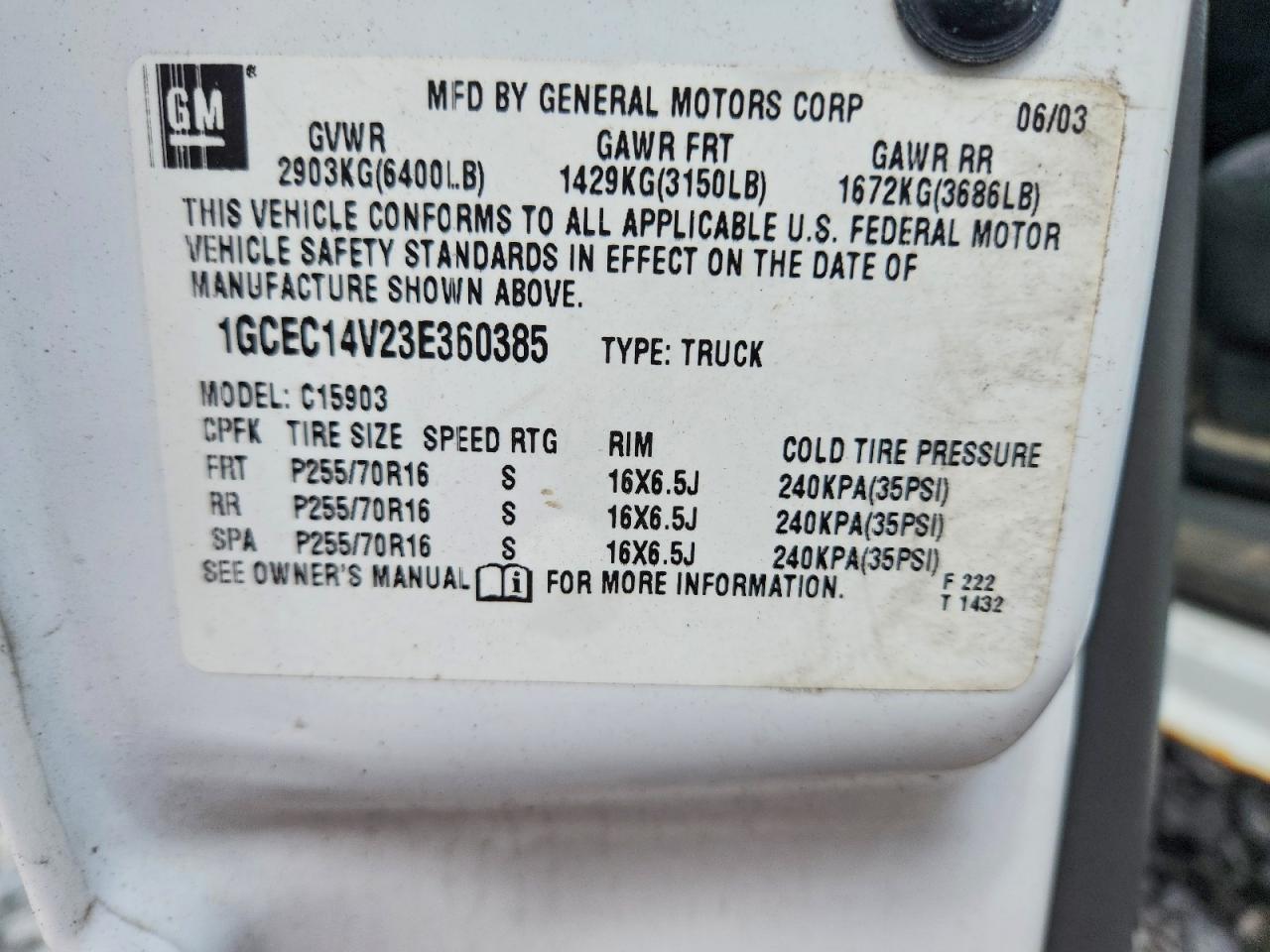 2003 Chevrolet Silverado C1500 White vin: 1GCEC14V23E360385