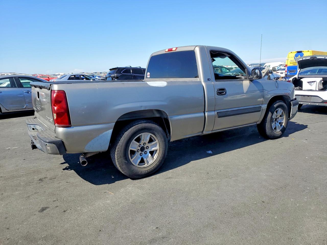 2003 Chevrolet Silverado C1500 Tan vin: 1GCEC14V23Z330294