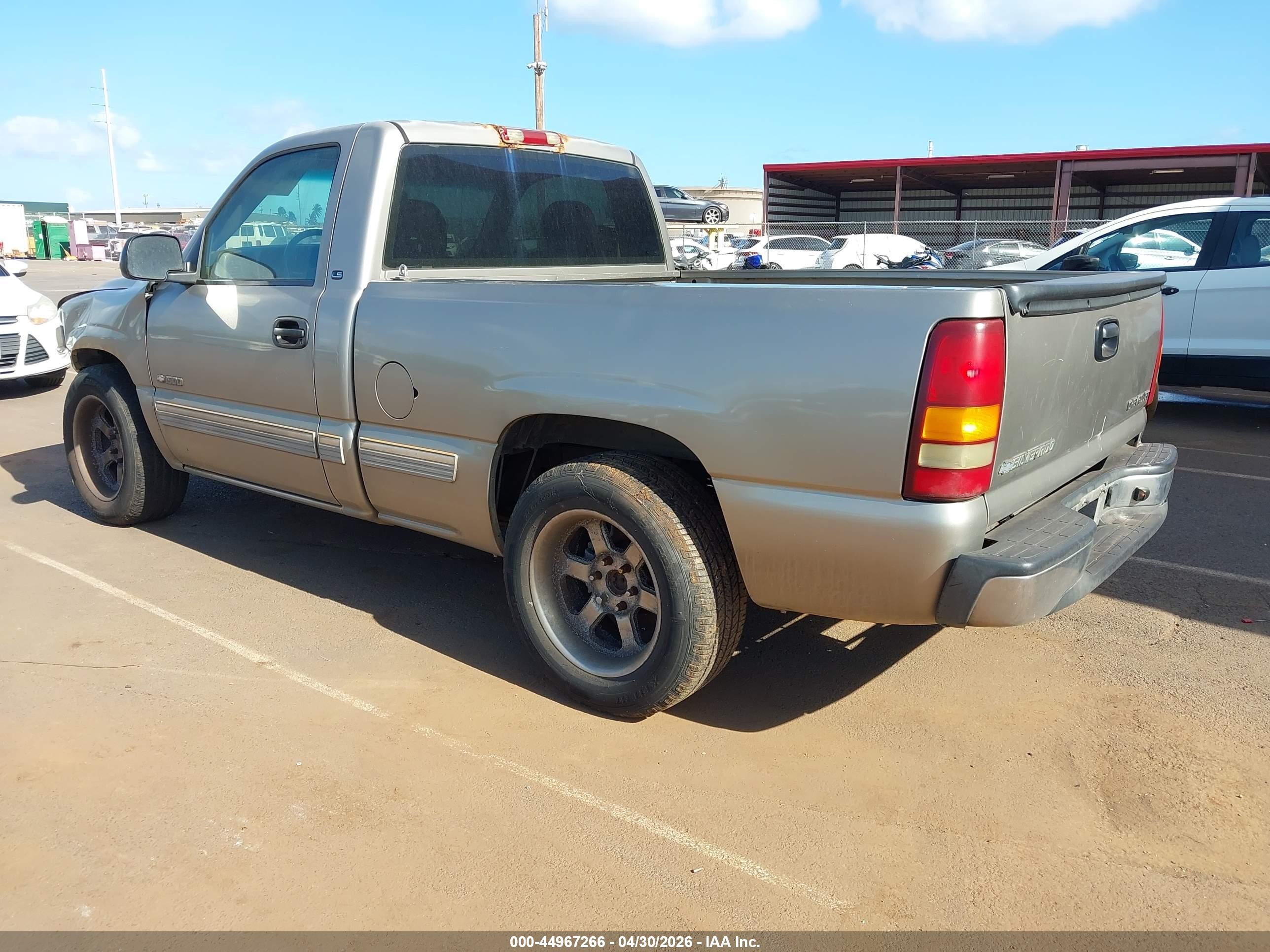 2002 Chevrolet Silverado 1500 Ls Коричневый vin: 1GCEC14V32Z324888