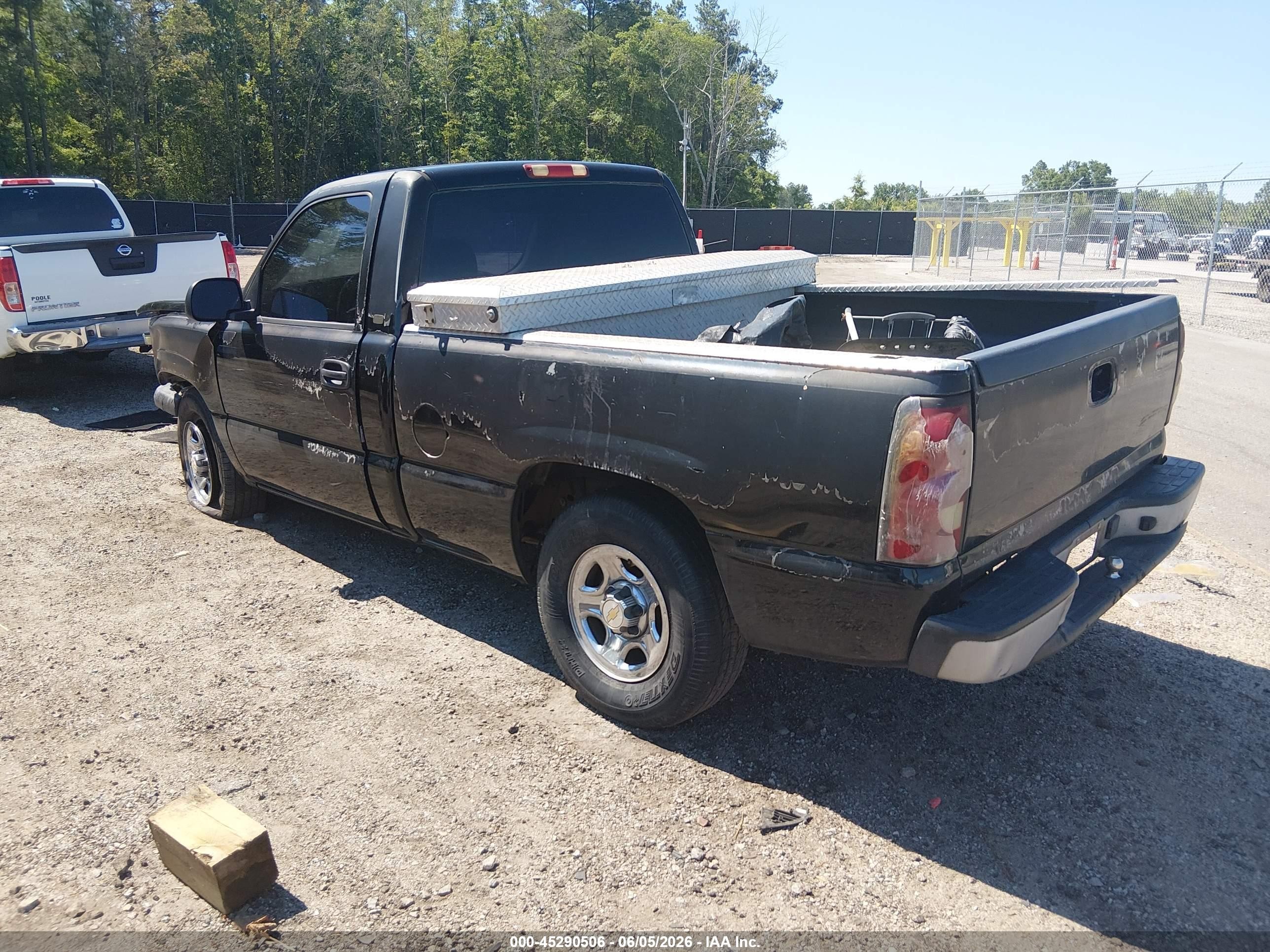 2004 Chevrolet Silverado 1500 Work Truck Black vin: 1GCEC14V34Z161128