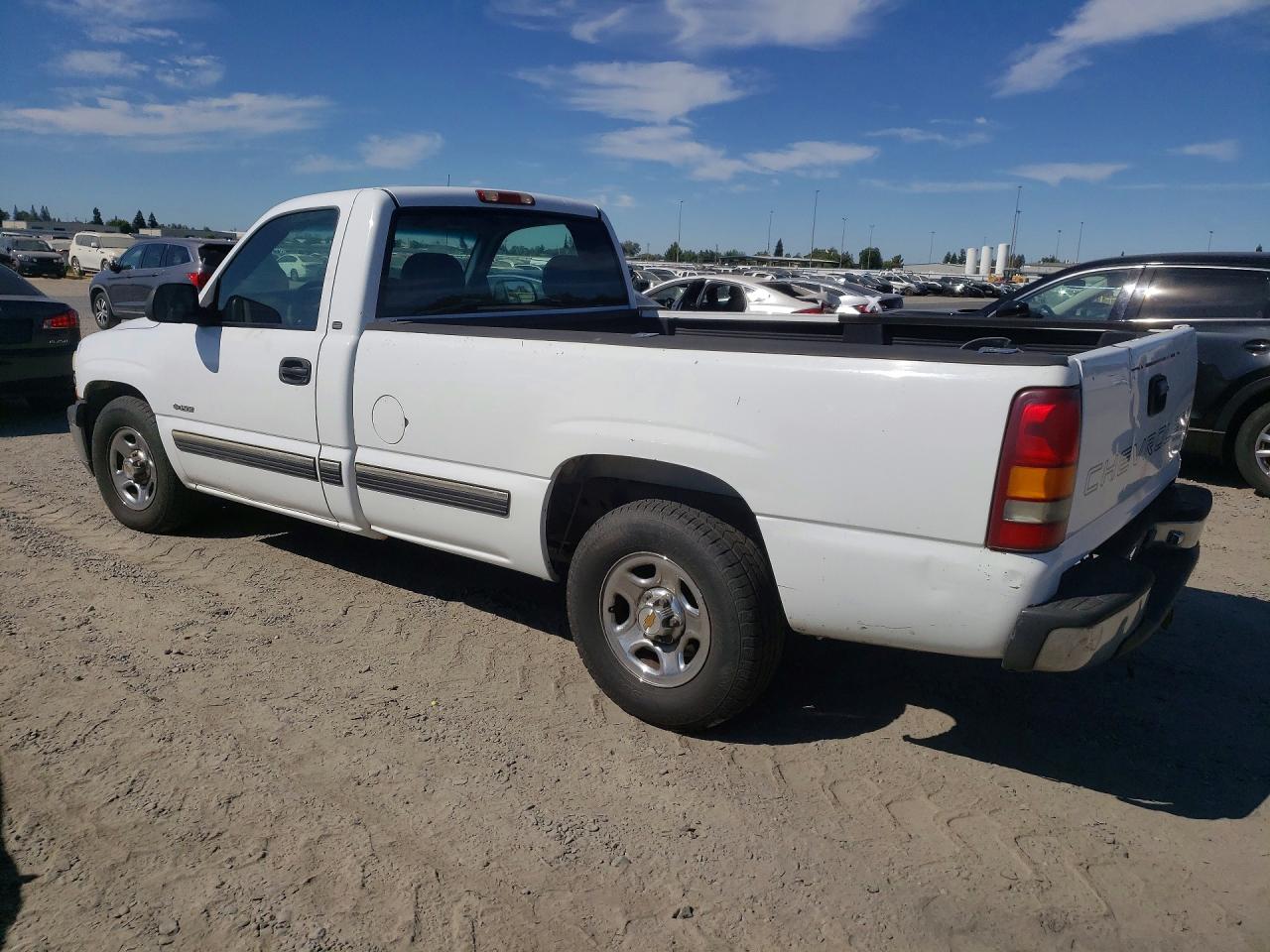 2000 Chevrolet Silverado C1500 White vin: 1GCEC14V3YE274753
