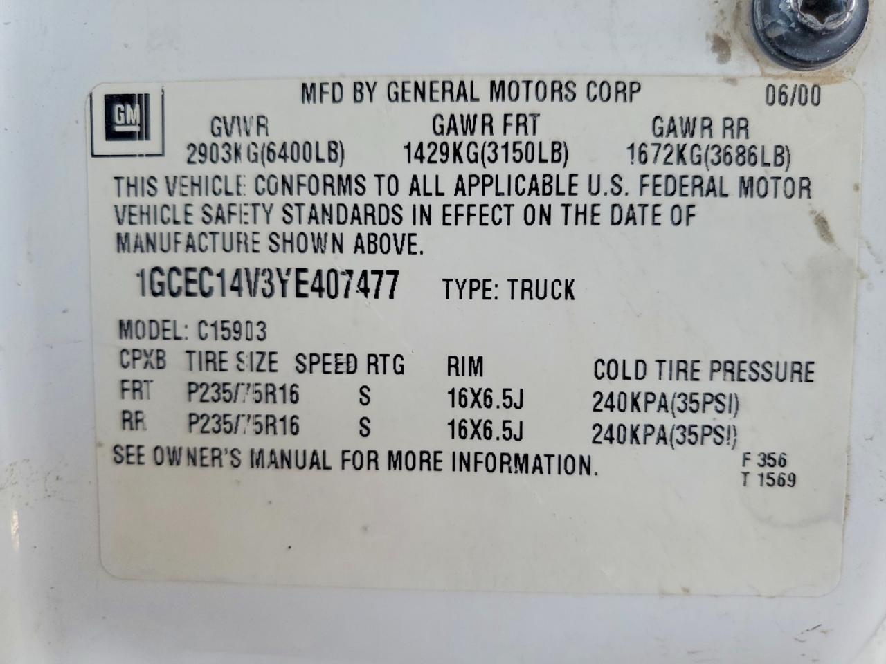 2000 Chevrolet Silverado C1500 White vin: 1GCEC14V3YE407477