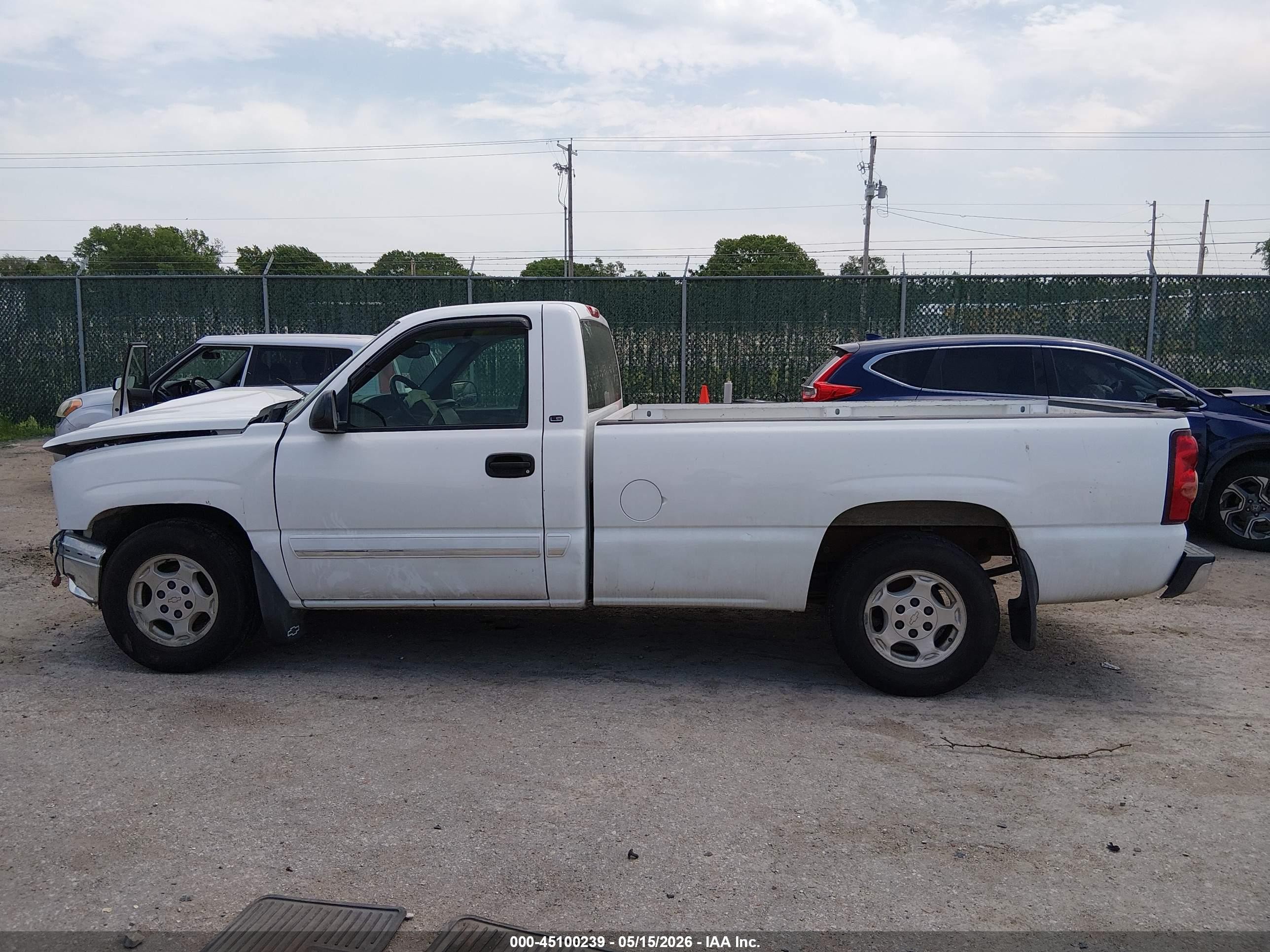 2003 Chevrolet Silverado 1500 Ls White vin: 1GCEC14V43Z154235