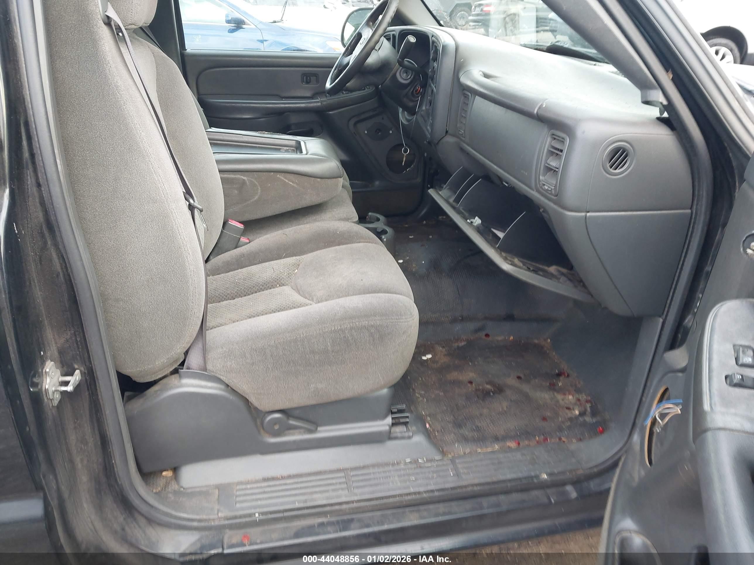 2005 Chevrolet Silverado 1500   Black vin: 1GCEC14V45Z204859