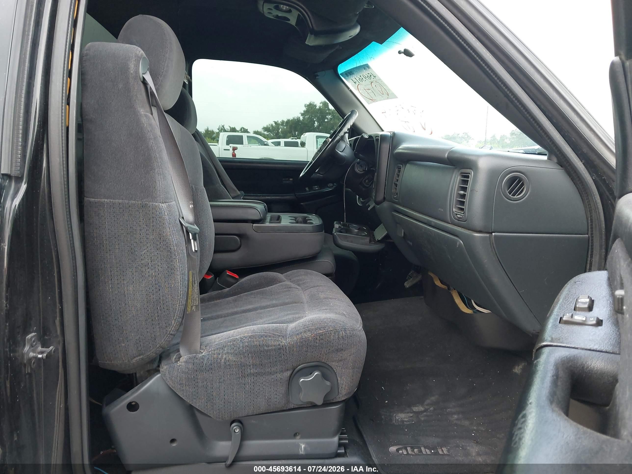1999 Chevrolet Silverado 1500 Ls Black vin: 1GCEC14V4XZ122004