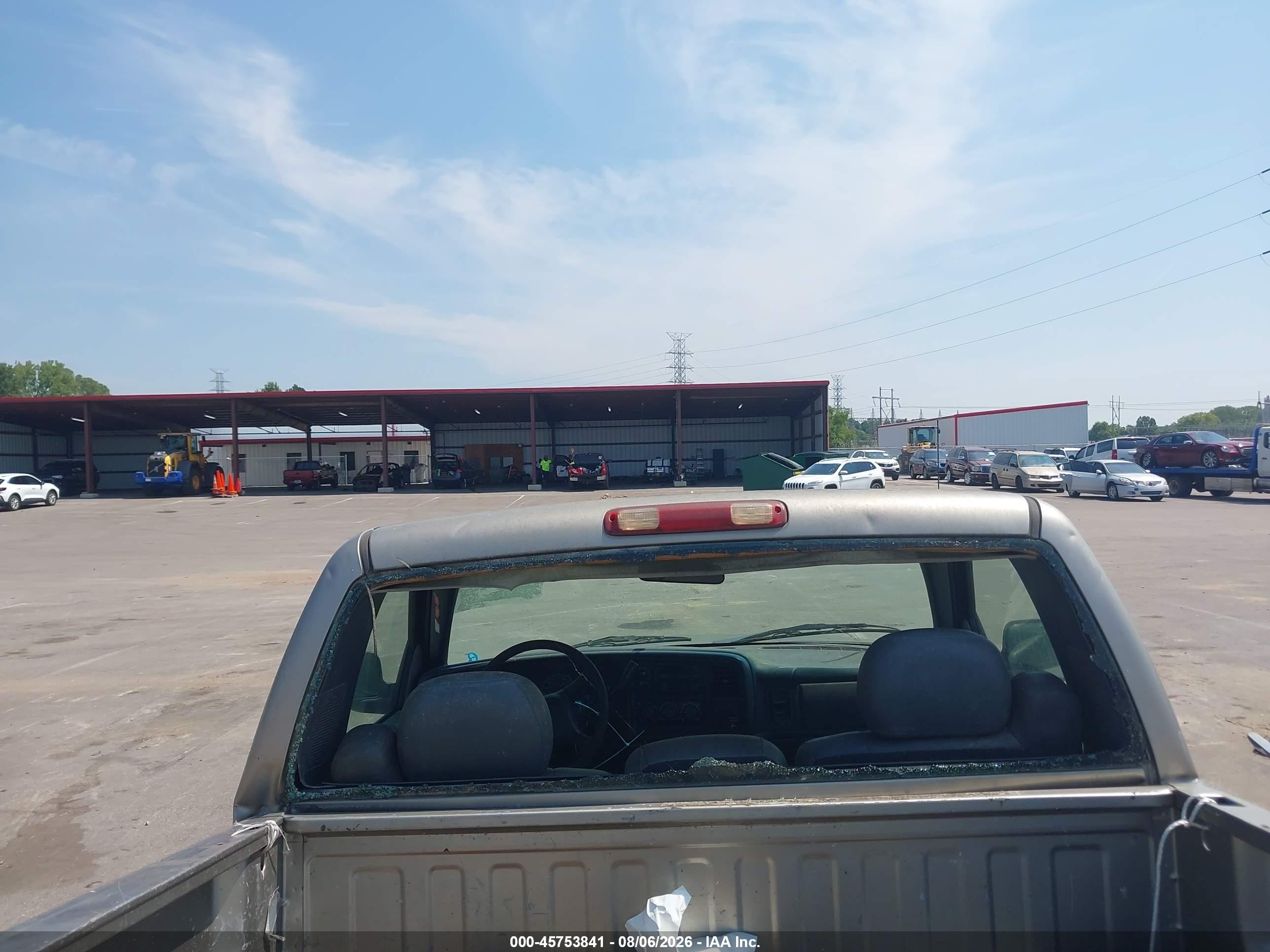 2000 Chevrolet Silverado 1500   Желто-коричневый vin: 1GCEC14V4YE171292