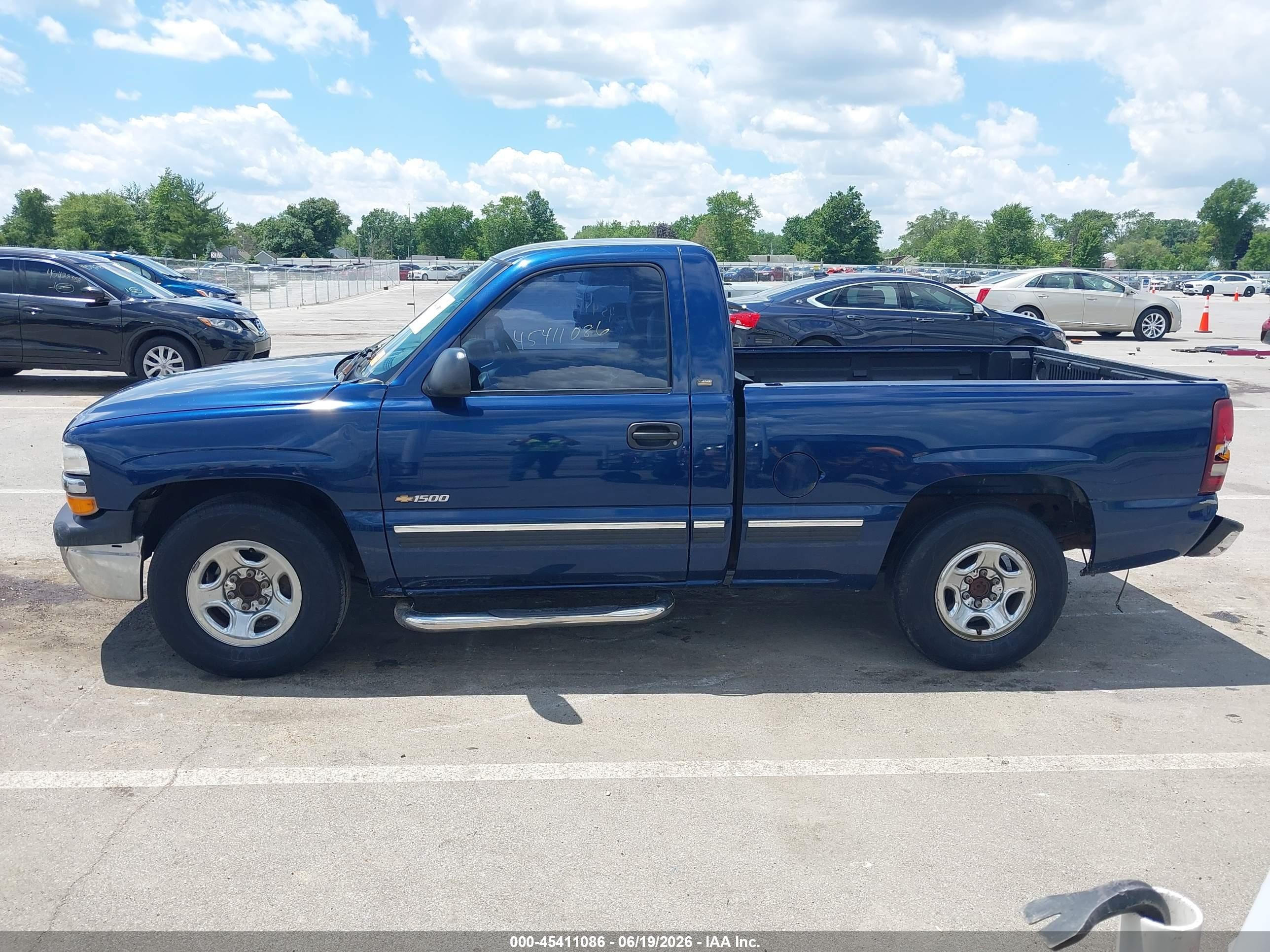 2002 Chevrolet Silverado 1500   Синий vin: 1GCEC14V52Z295507