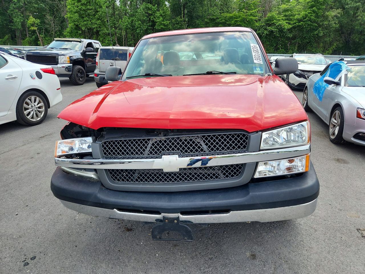 2003 Chevrolet Silverado C1500 Red vin: 1GCEC14V53Z141848