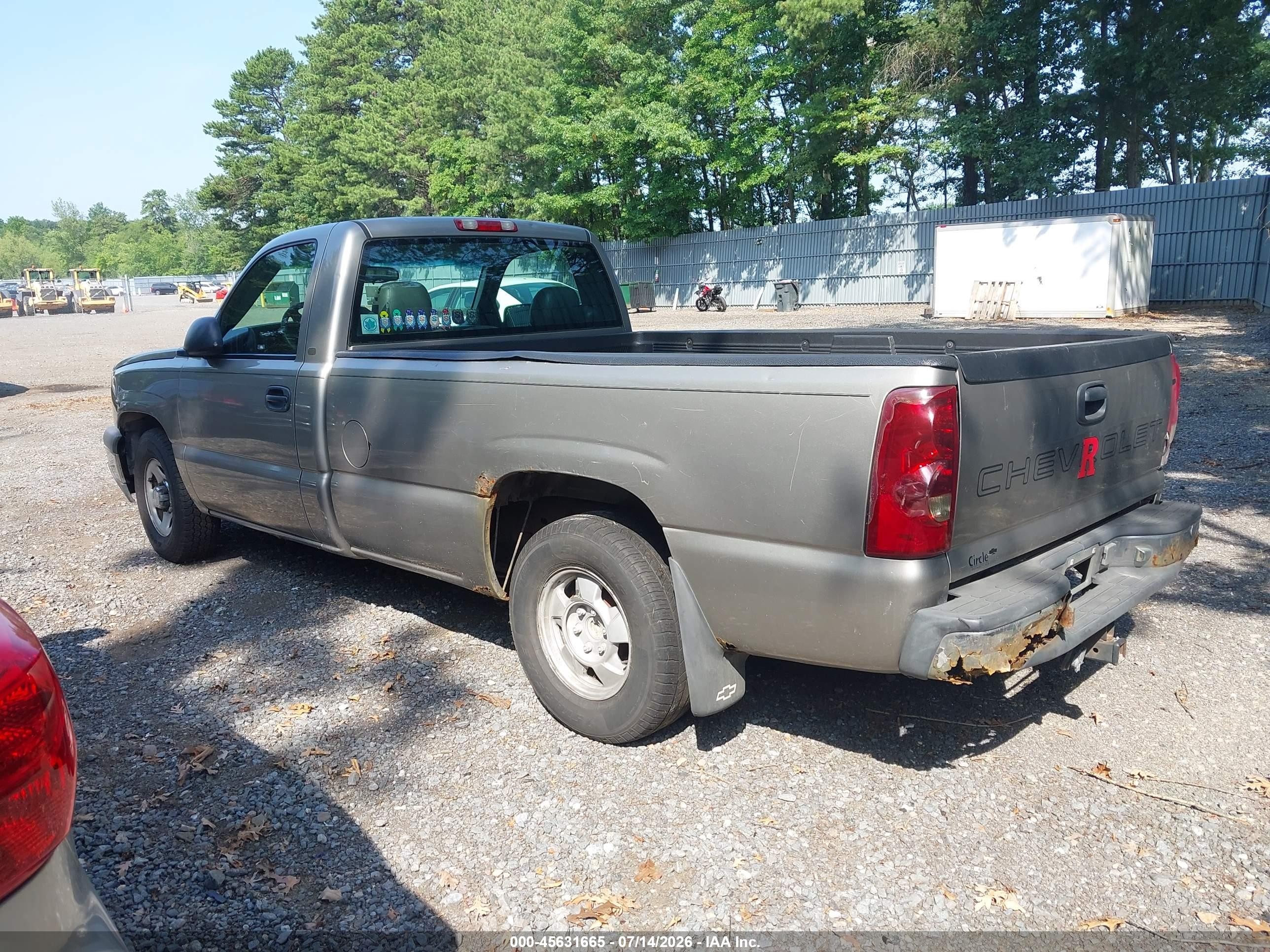 2003 Chevrolet Silverado 1500 Work Truck Silver vin: 1GCEC14V53Z194968
