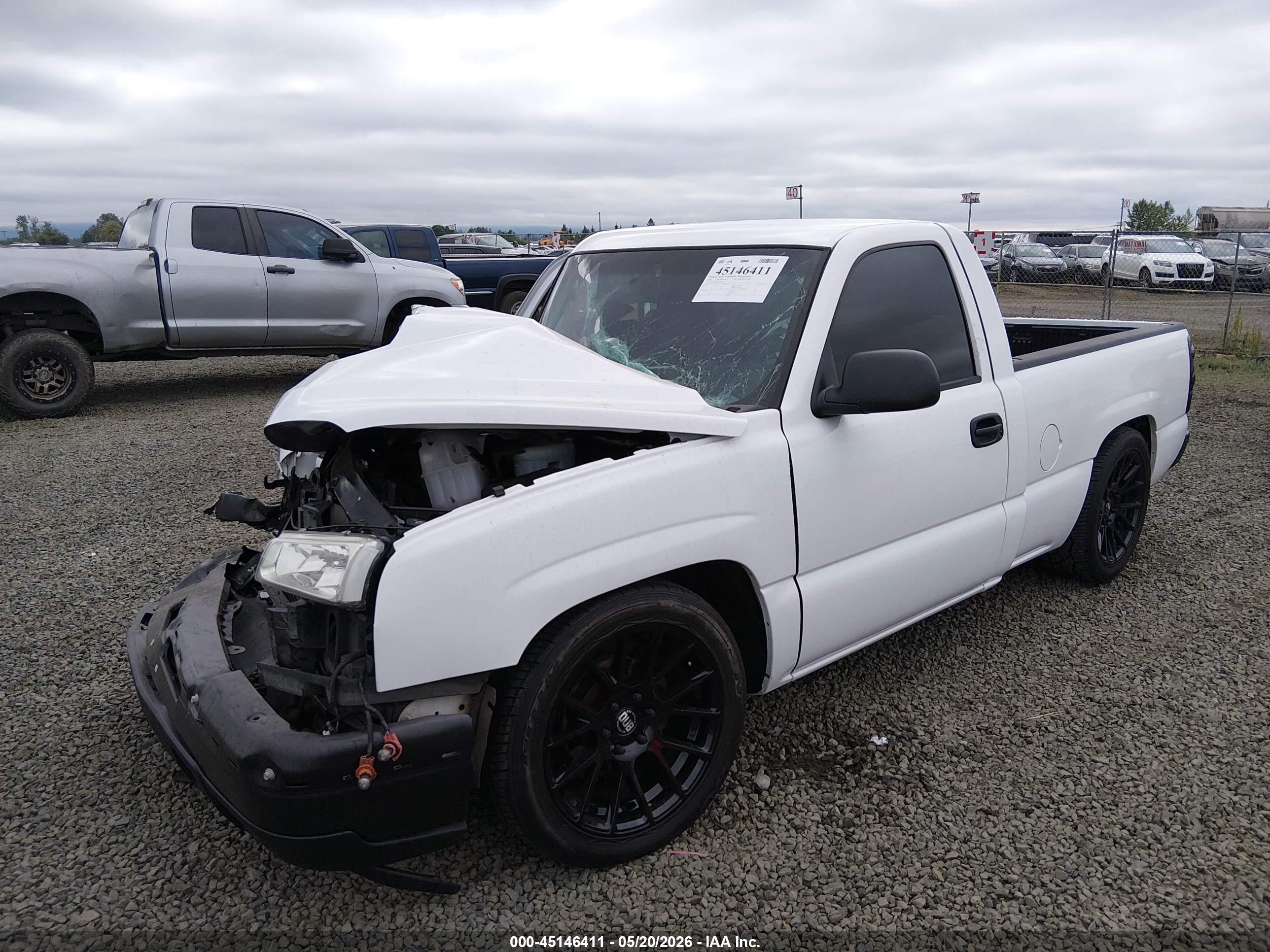 2004 Chevrolet Silverado 1500 Work Truck White vin: 1GCEC14V64Z303410
