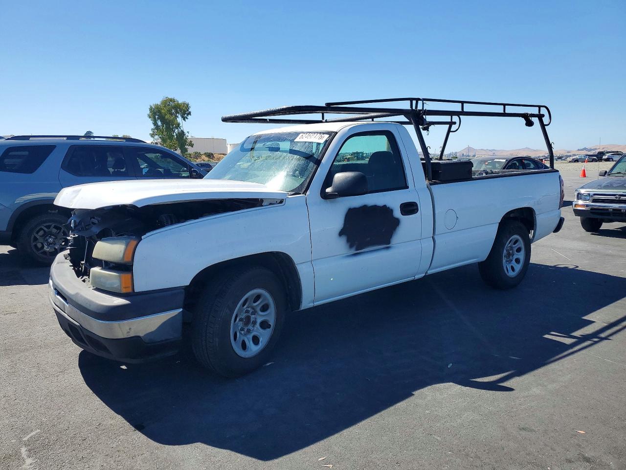 2006 Chevrolet Silverado C1500 White vin: 1GCEC14V66Z109611