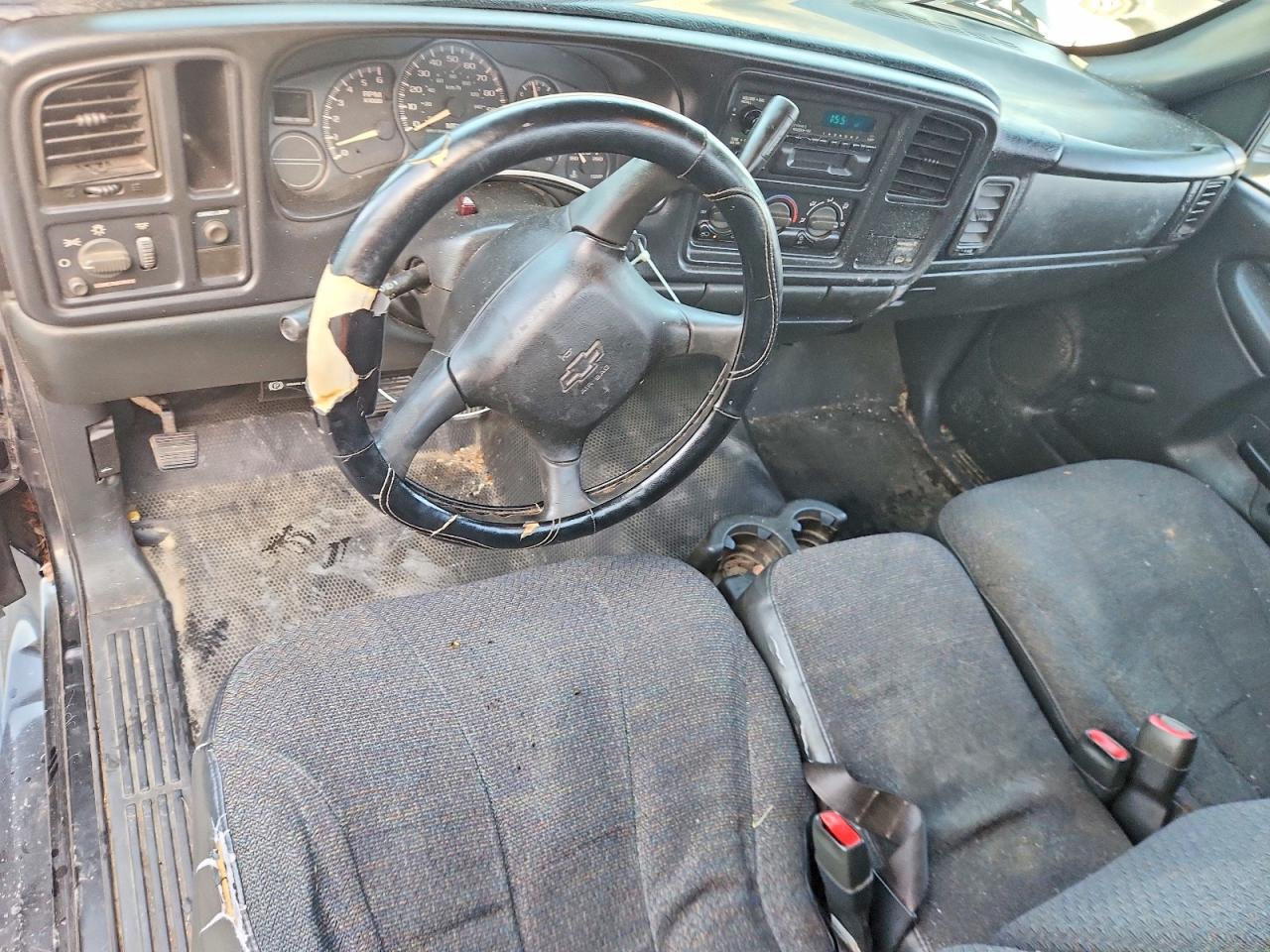 2001 Chevrolet Silverado C1500 Black vin: 1GCEC14V71Z292798