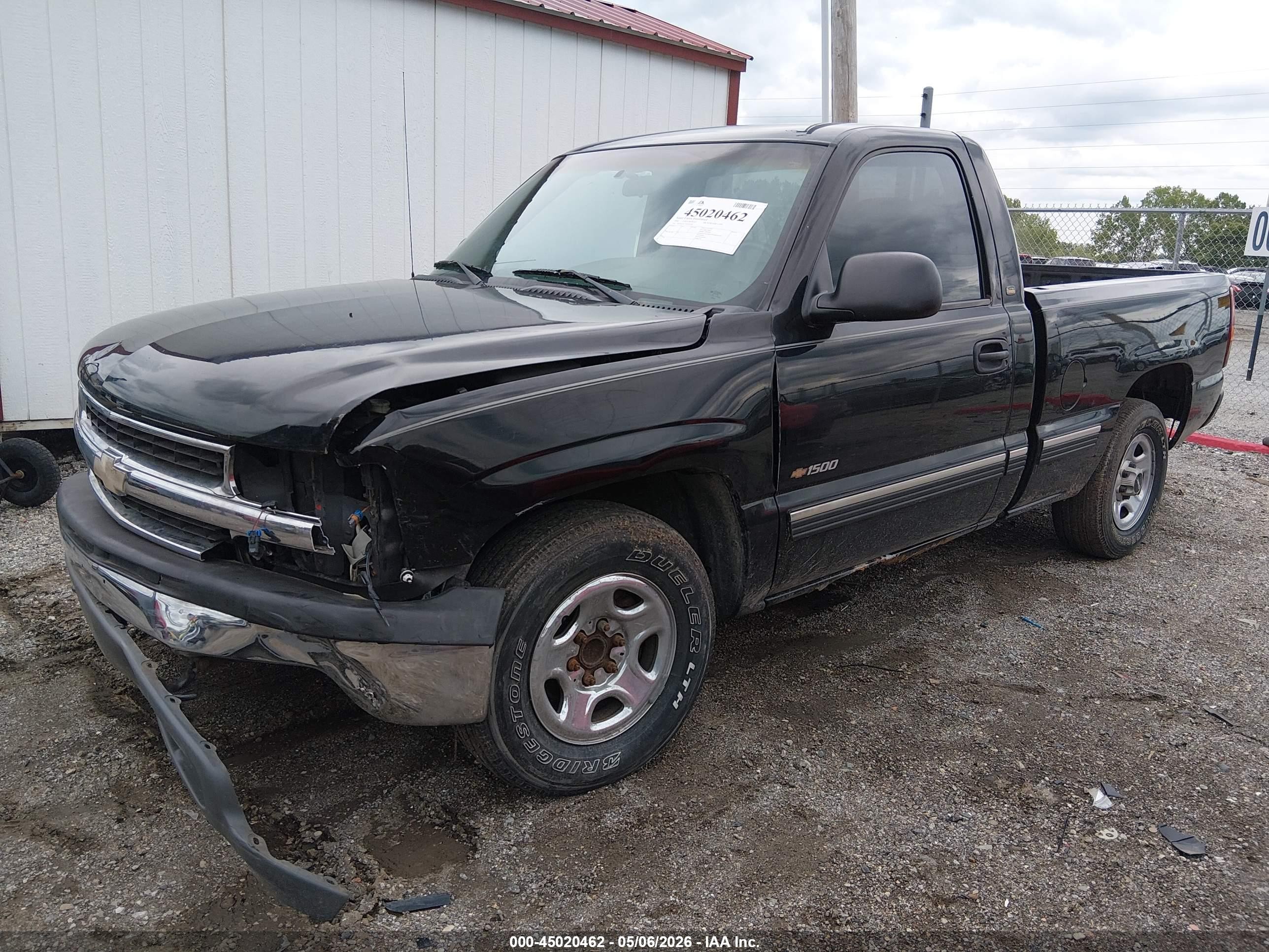 2002 Chevrolet Silverado 1500   Black vin: 1GCEC14V72Z263318