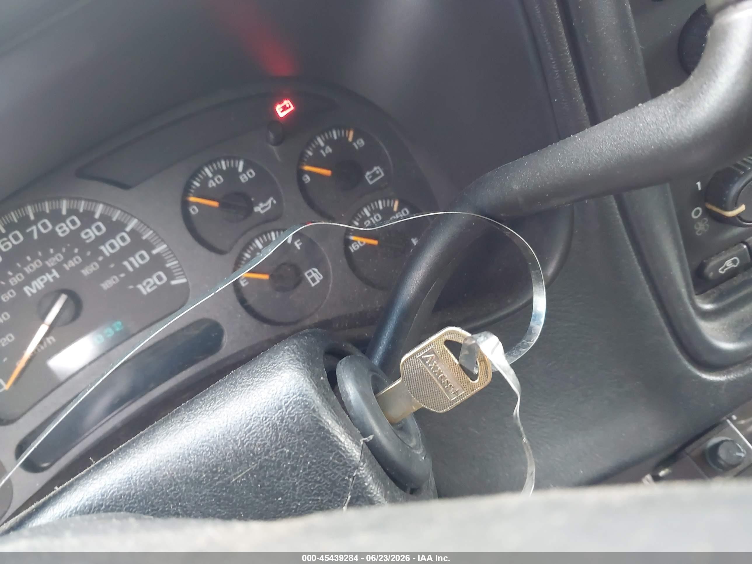 2003 Chevrolet Silverado 1500 Blue vin: 1GCEC14V73Z355112