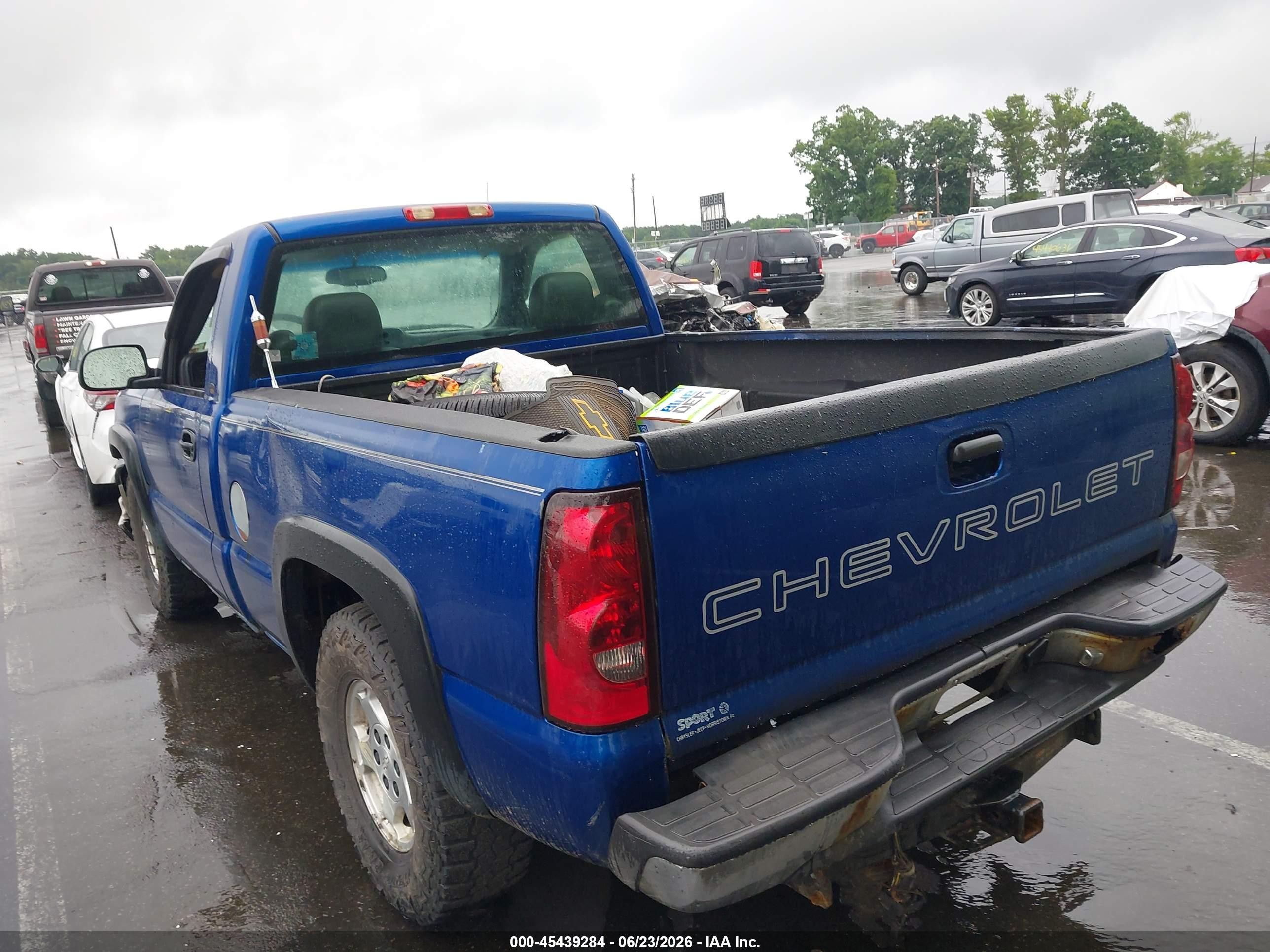 2003 Chevrolet Silverado 1500 Blue vin: 1GCEC14V73Z355112