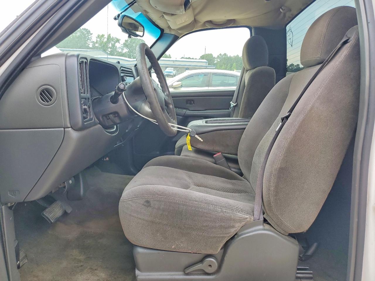 2006 Chevrolet Silverado C1500 White vin: 1GCEC14V76Z240210