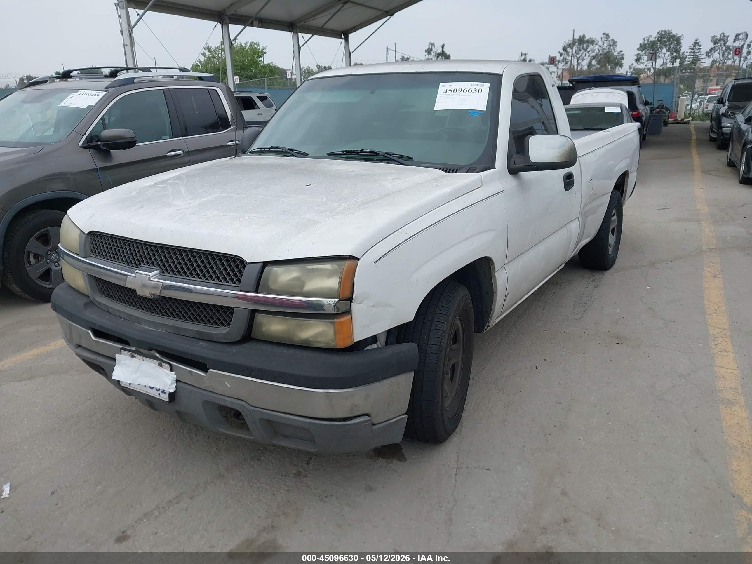 2003 Chevrolet Silverado 1500 Work Truck White vin: 1GCEC14V83Z176528