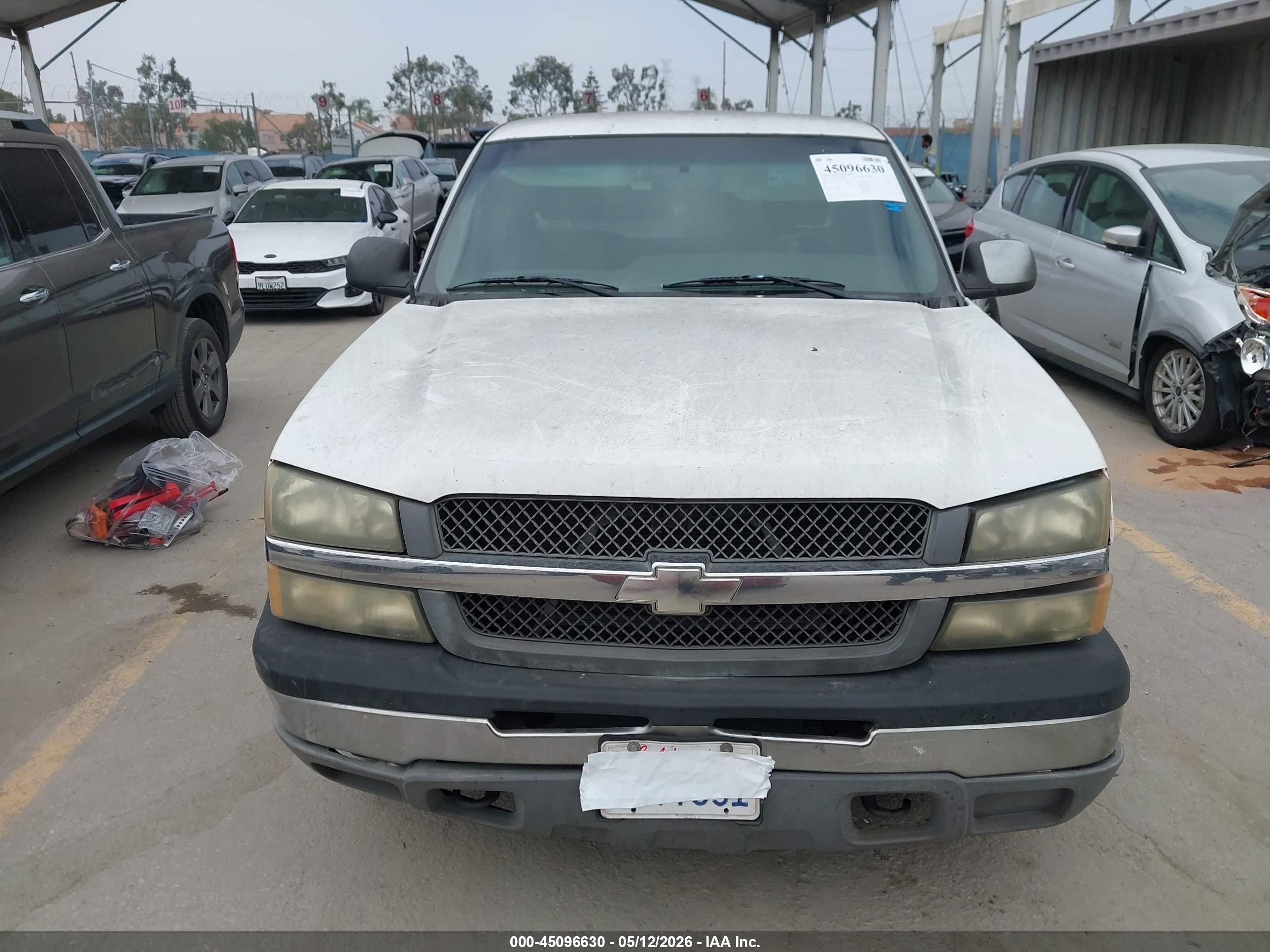 2003 Chevrolet Silverado 1500 Work Truck White vin: 1GCEC14V83Z176528
