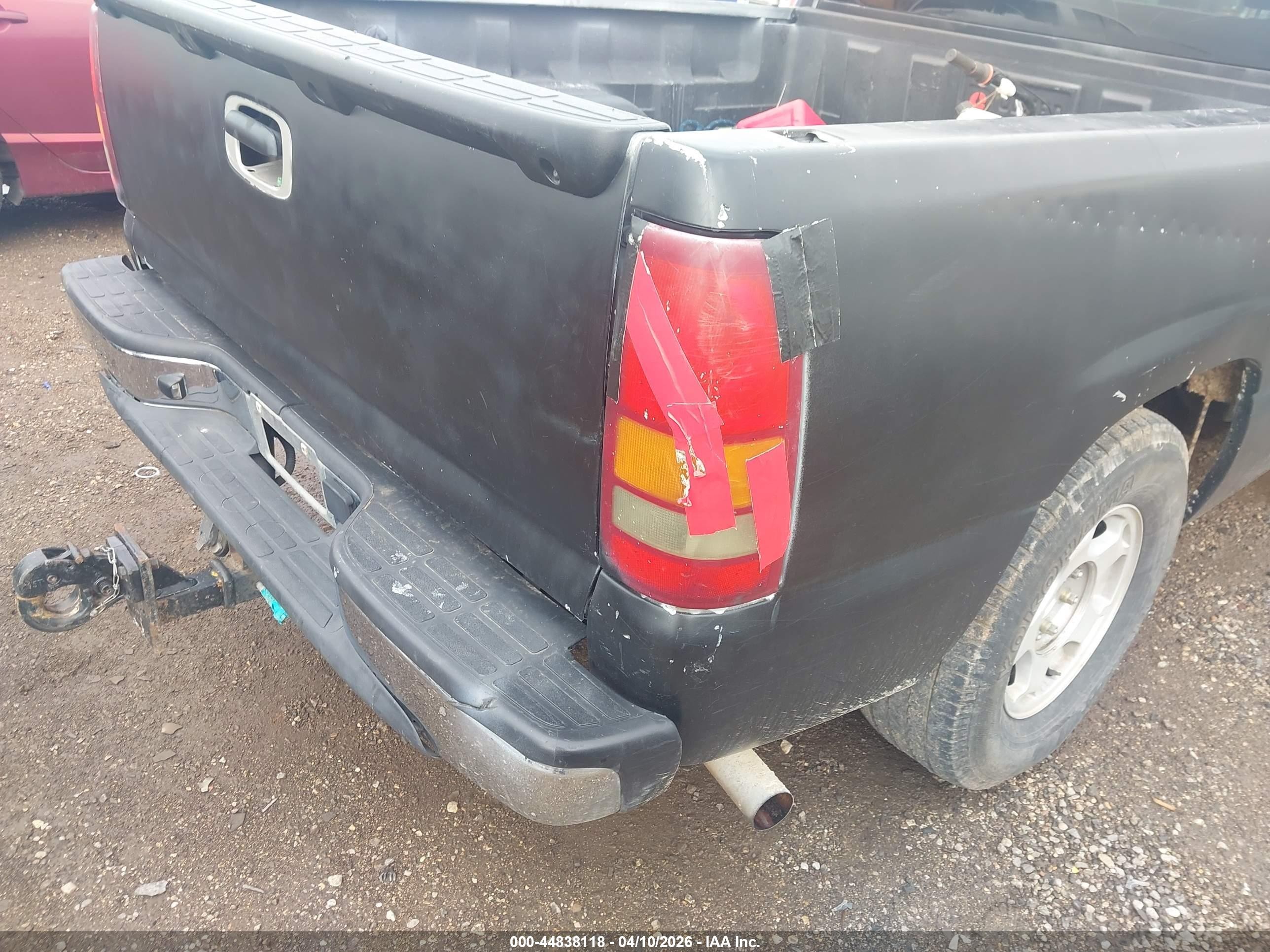2004 Chevrolet Silverado 1500 Ls Black vin: 1GCEC14V84Z268708