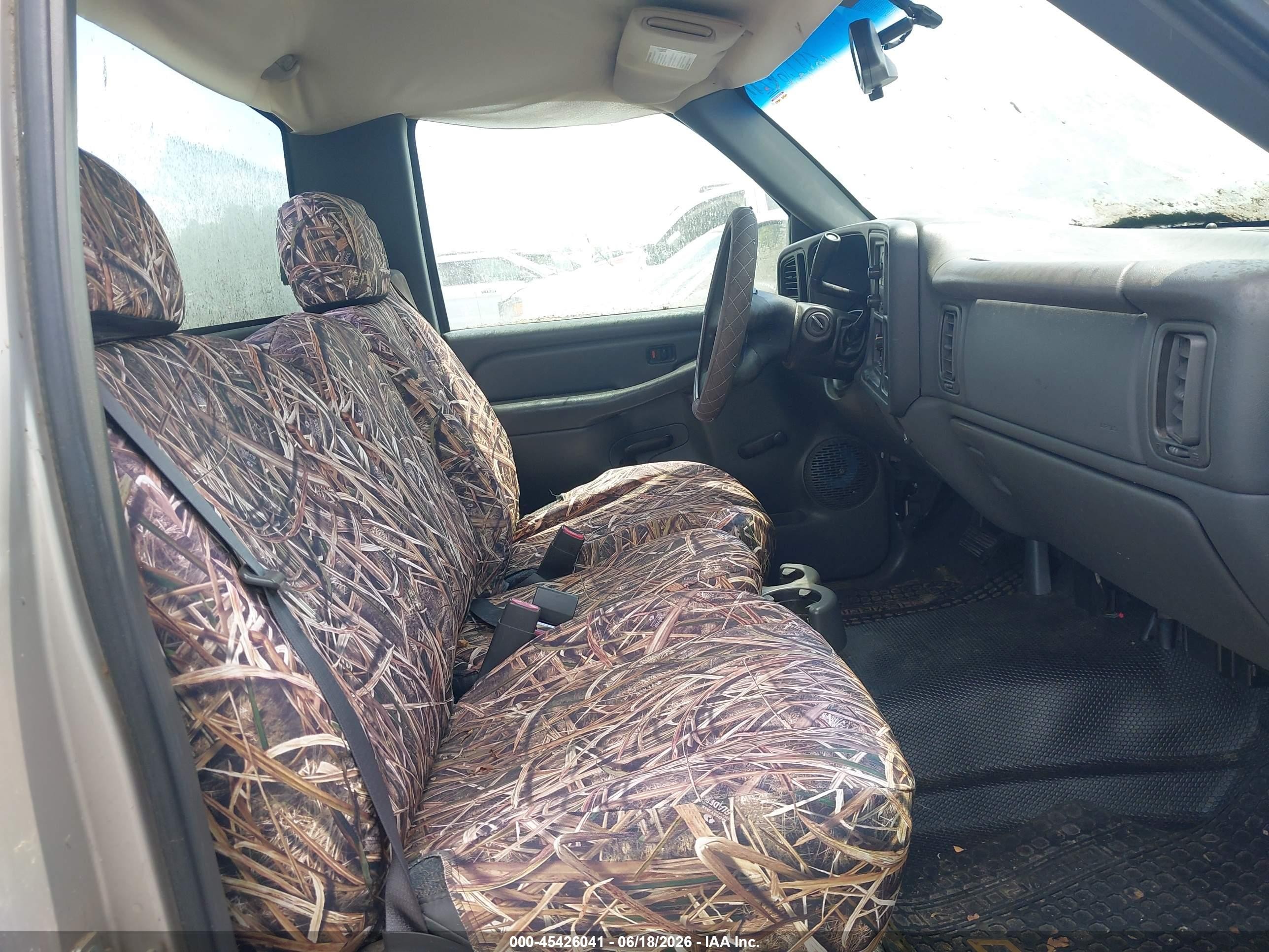 2006 Chevrolet Silverado 1500 Work Truck Бежевый vin: 1GCEC14V86E262546
