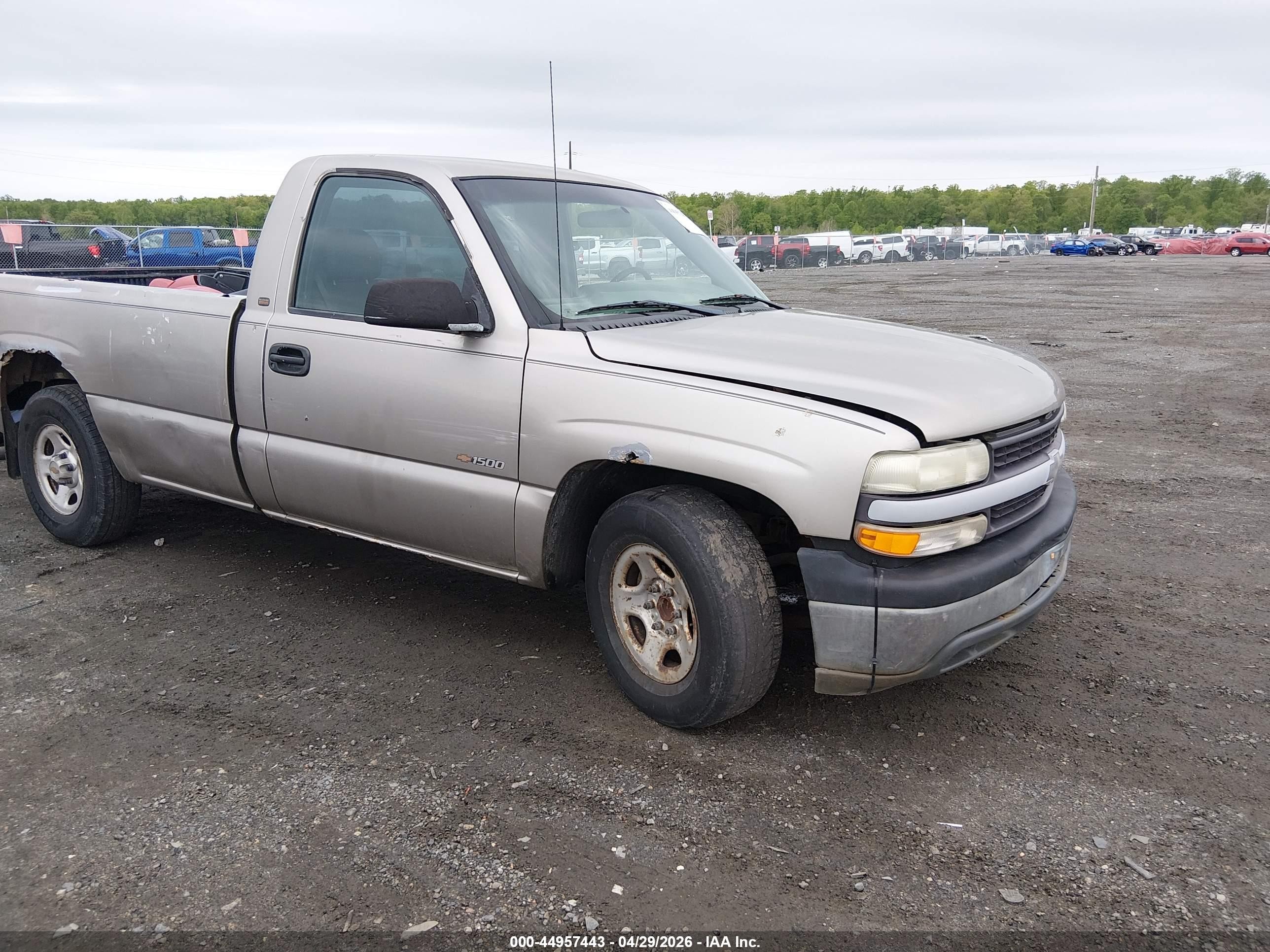 1GCEC14V8YE415980