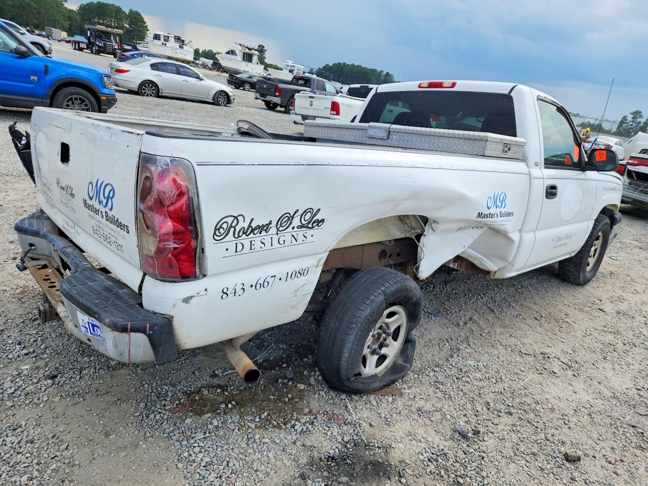 2004 Chevrolet Silverado C1500 White vin: 1GCEC14V94E101085