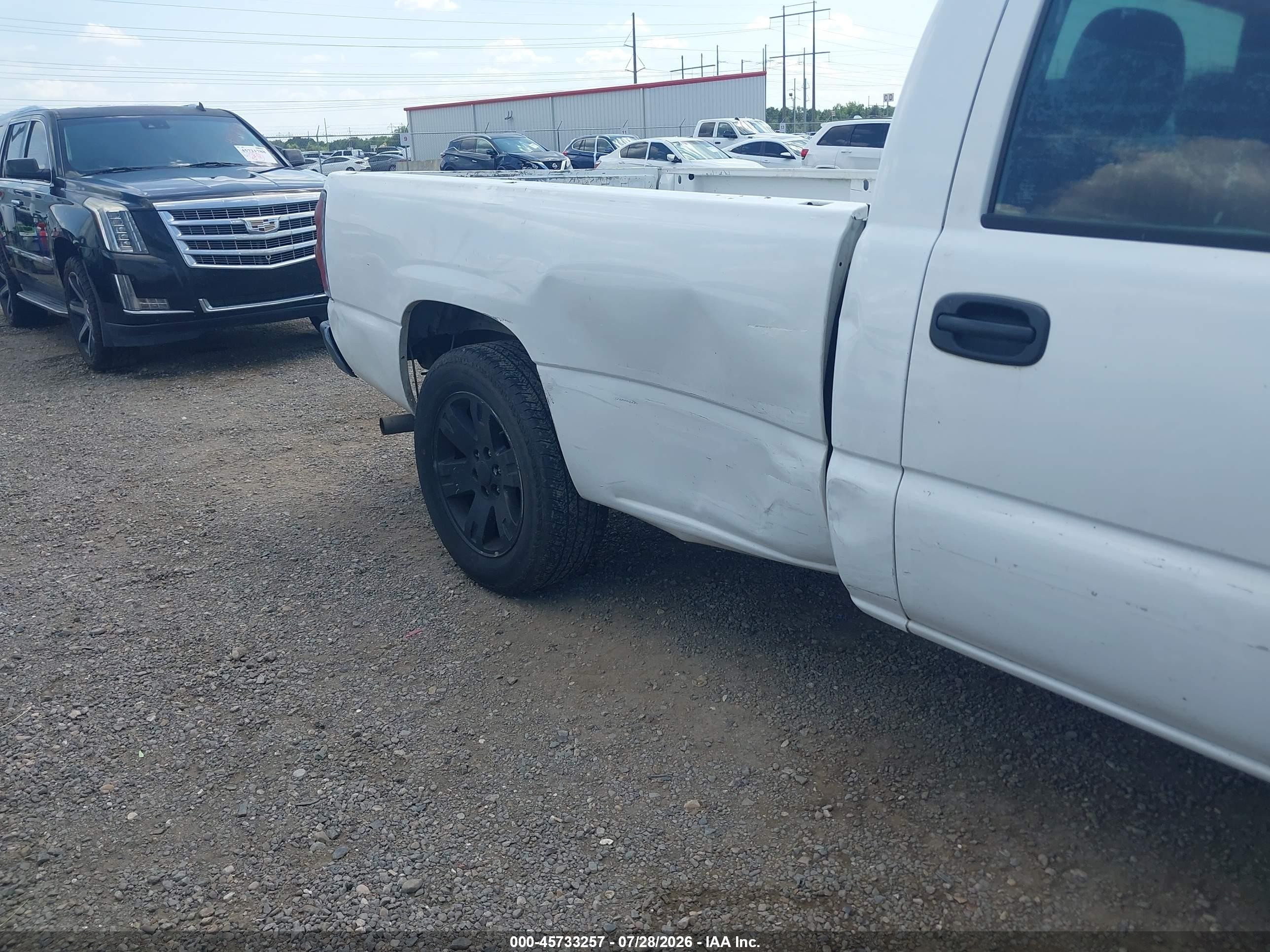 2004 Chevrolet Silverado 1500 Ls White vin: 1GCEC14V94Z309251
