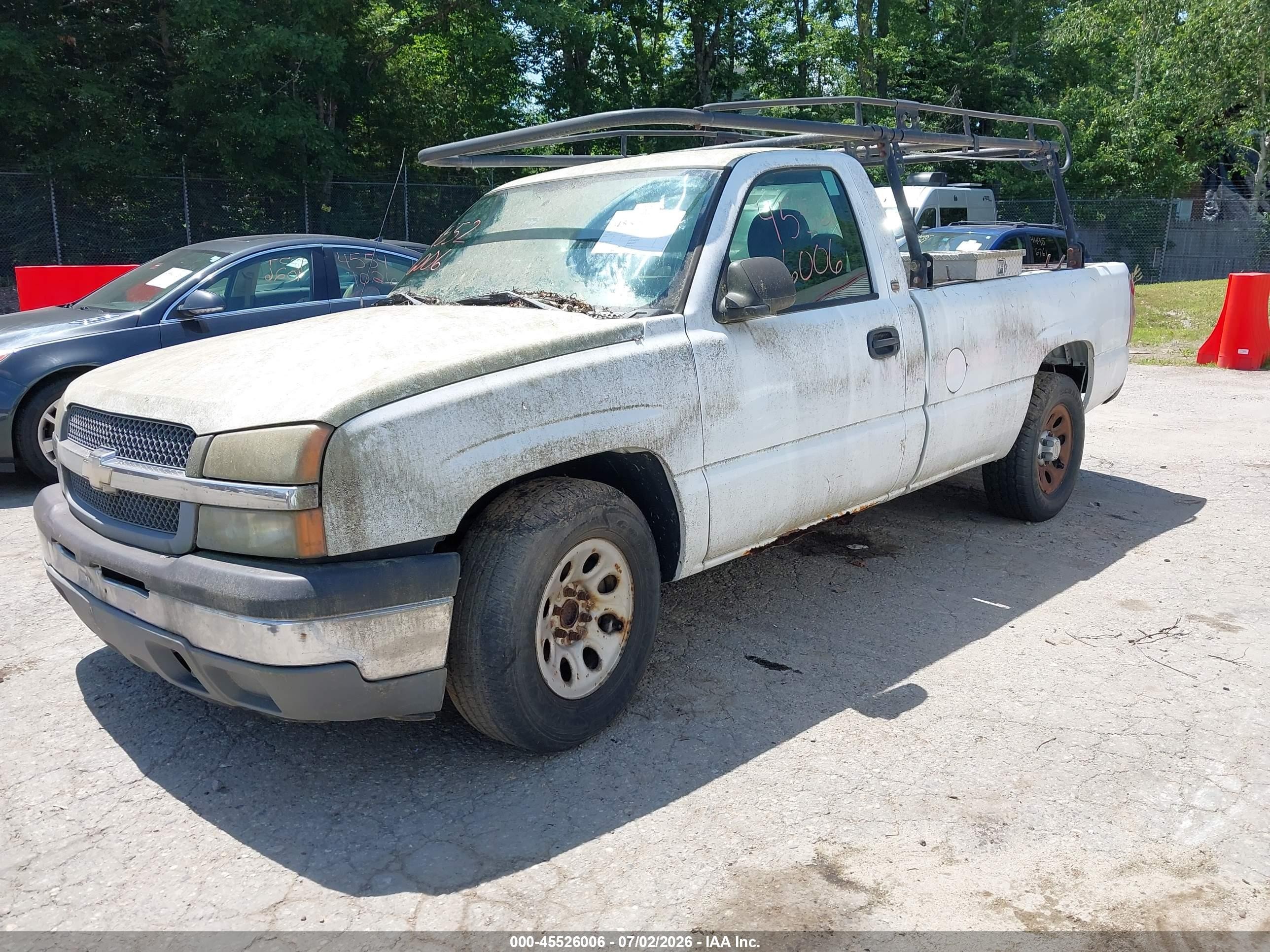 2005 Chevrolet Silverado 1500 Work Truck White vin: 1GCEC14V95Z336340