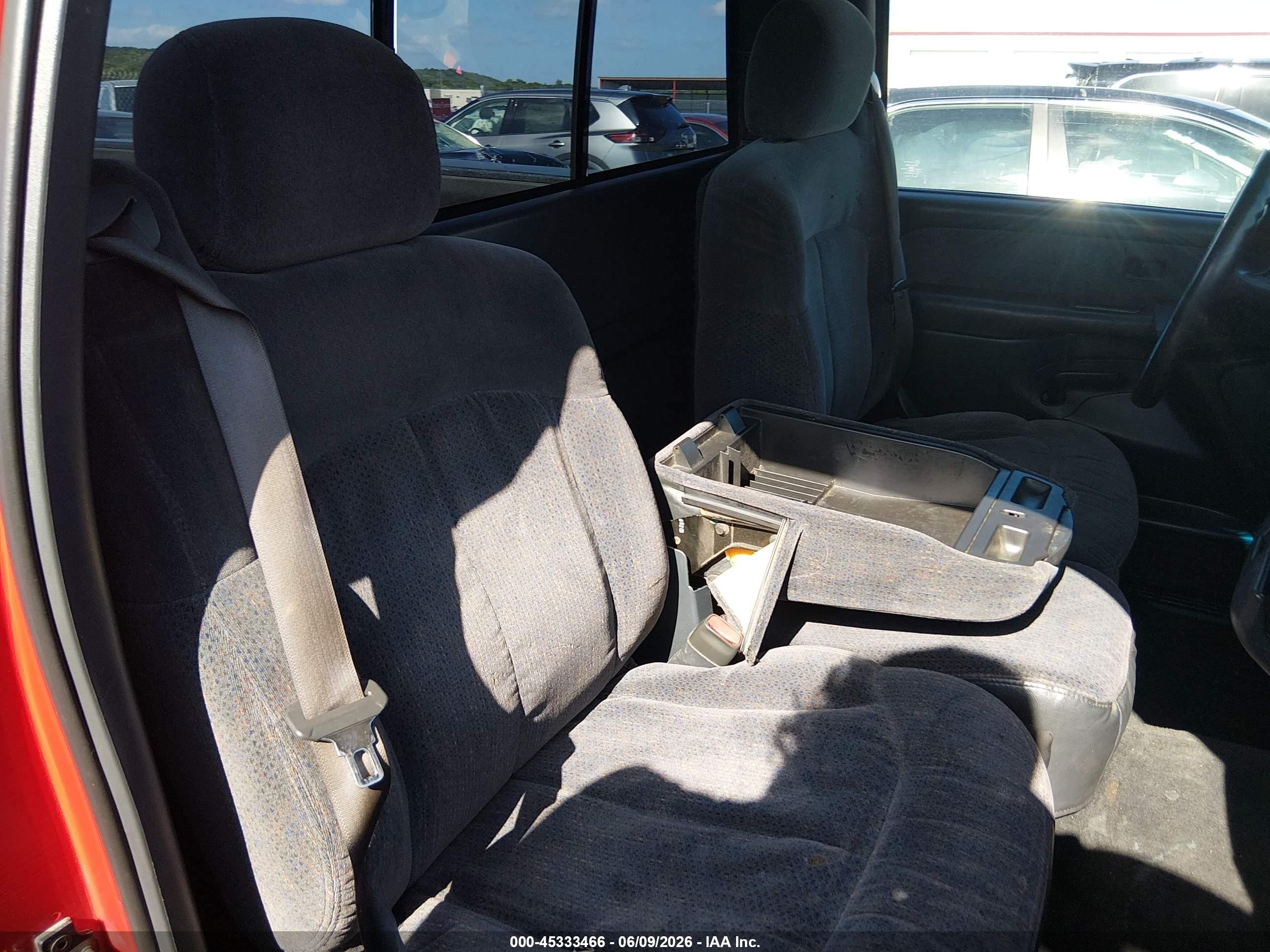 1999 Chevrolet Silverado 1500 Ls Красный vin: 1GCEC14V9XZ153958