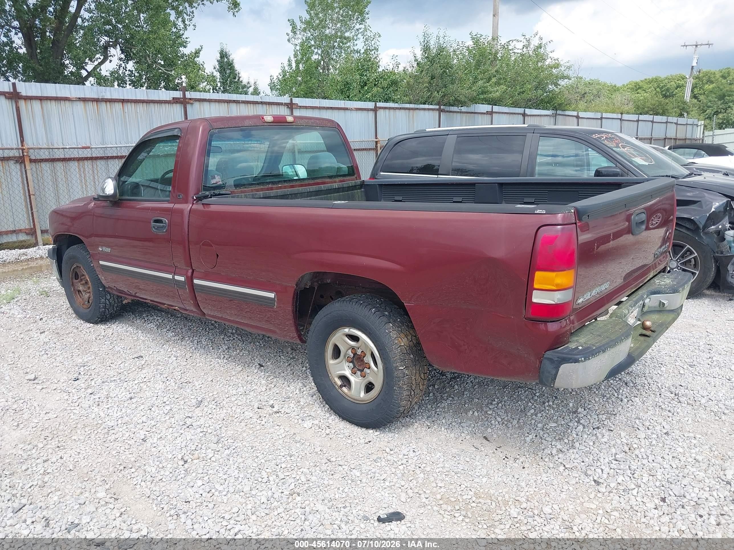2001 Chevrolet Silverado 1500 Ls Maroon vin: 1GCEC14VX1Z312638