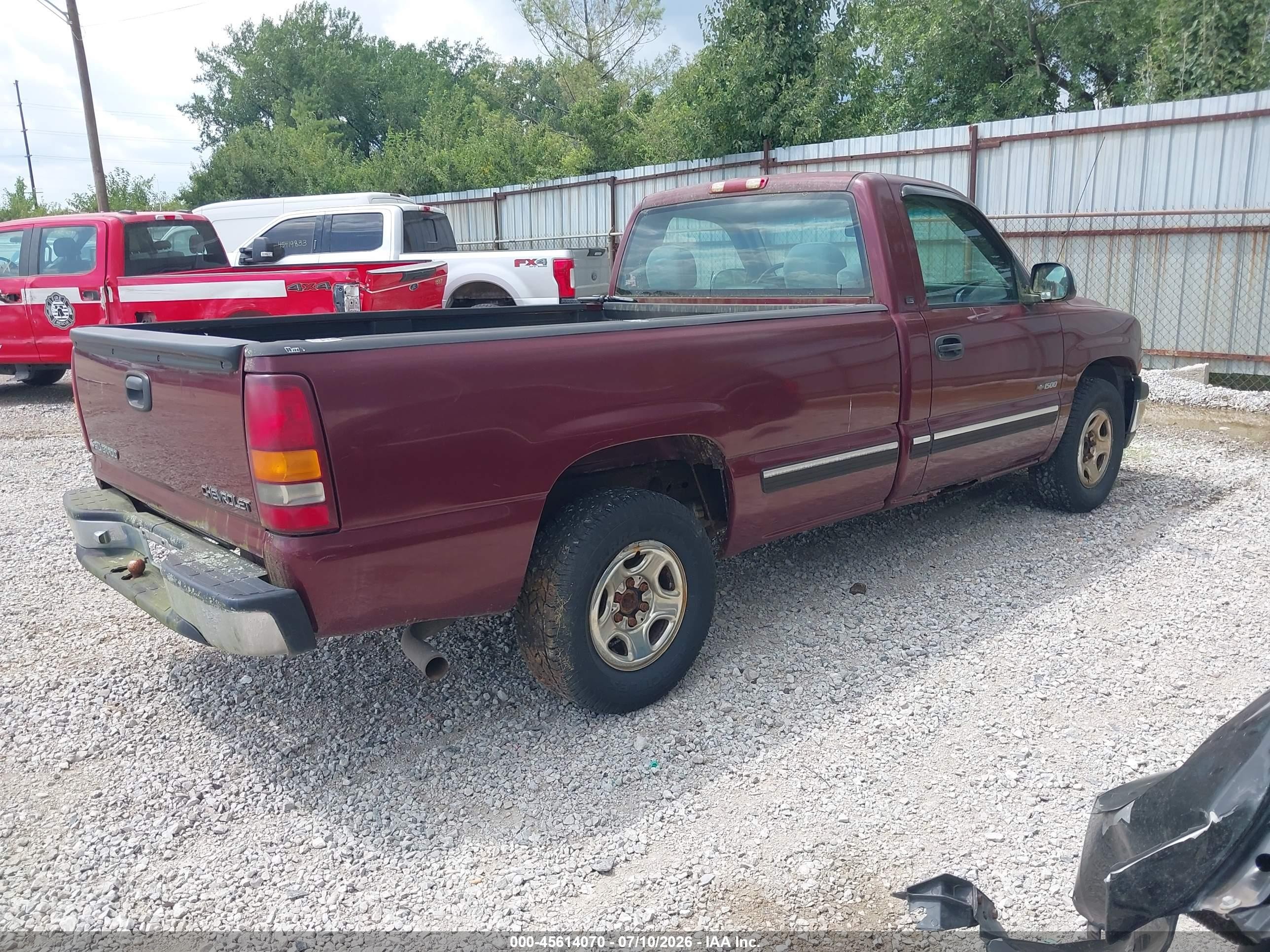 2001 Chevrolet Silverado 1500 Ls Maroon vin: 1GCEC14VX1Z312638