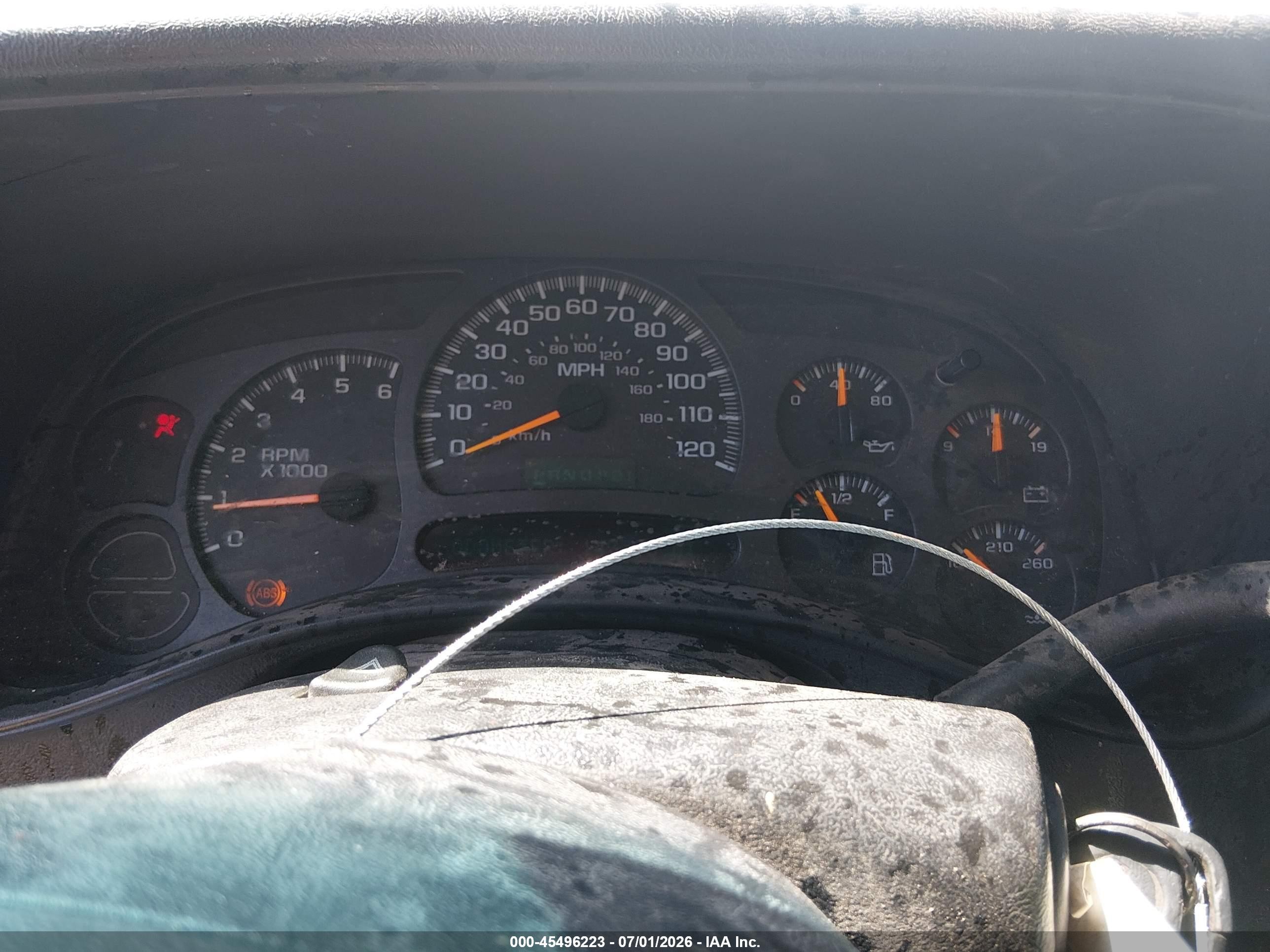 2003 Chevrolet Silverado 1500 Work Truck White vin: 1GCEC14VX3Z112555