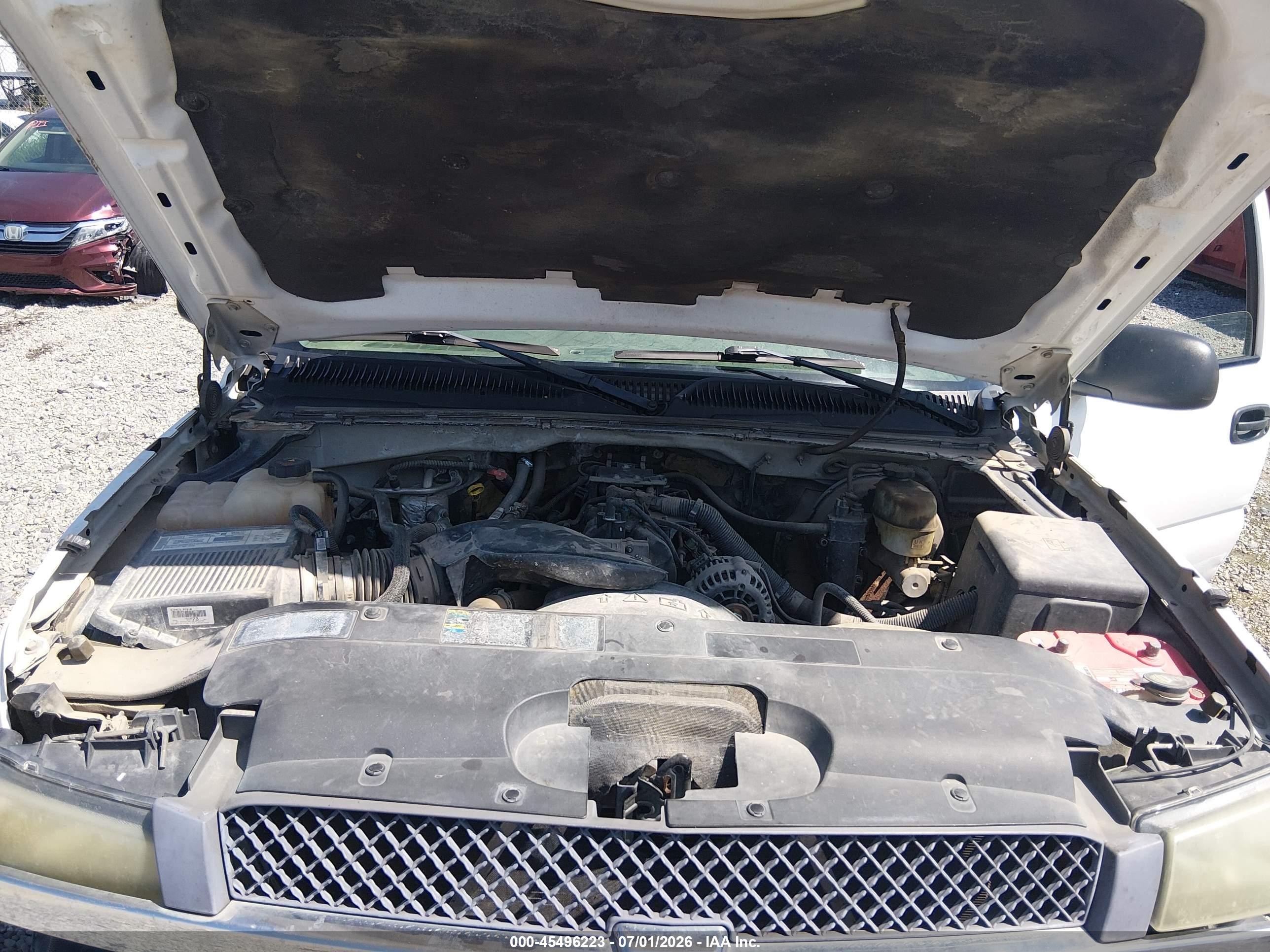 2003 Chevrolet Silverado 1500 Work Truck White vin: 1GCEC14VX3Z112555