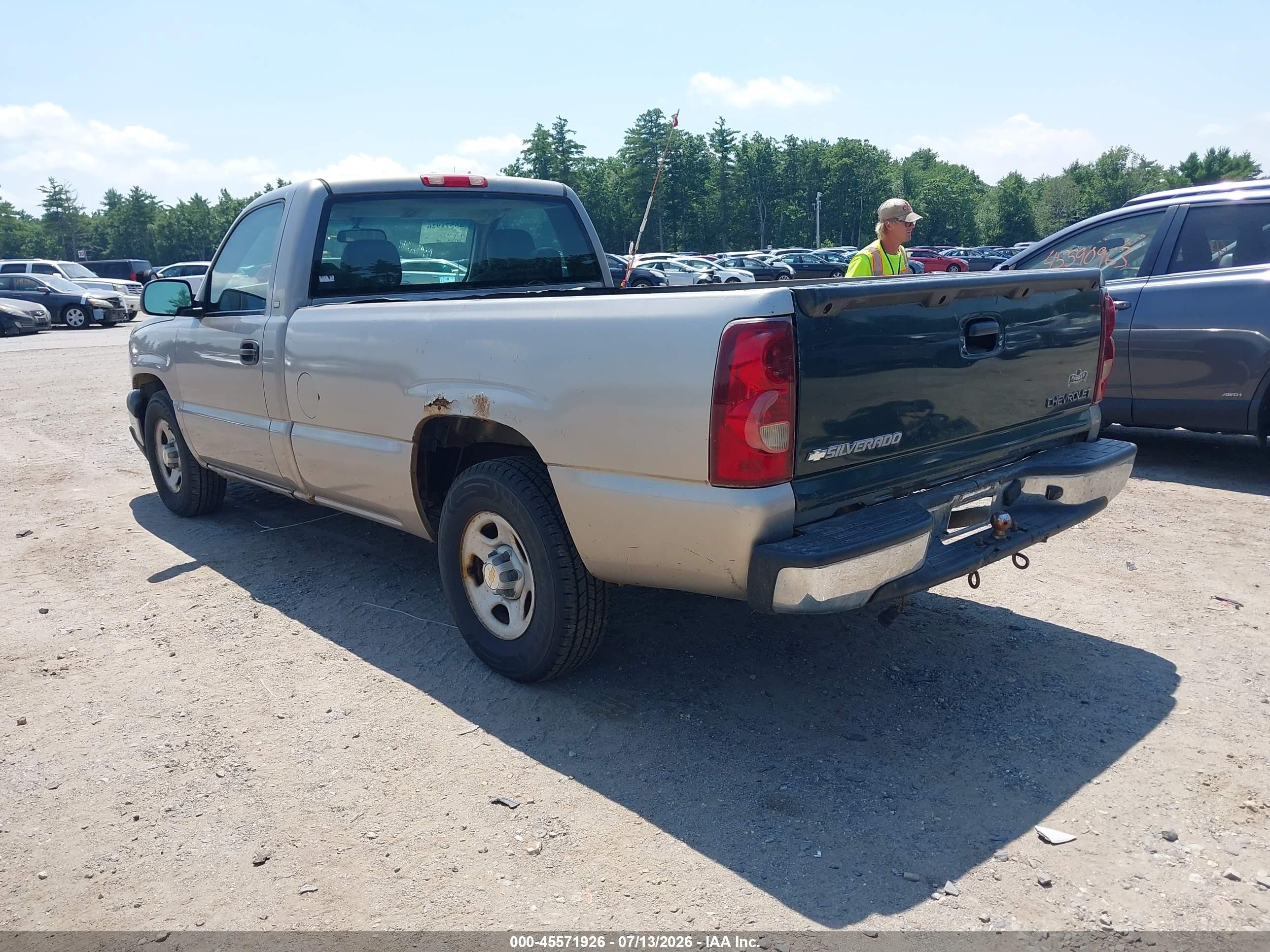 2003 Chevrolet Silverado 1500 Work Truck Tan vin: 1GCEC14VX3Z132000