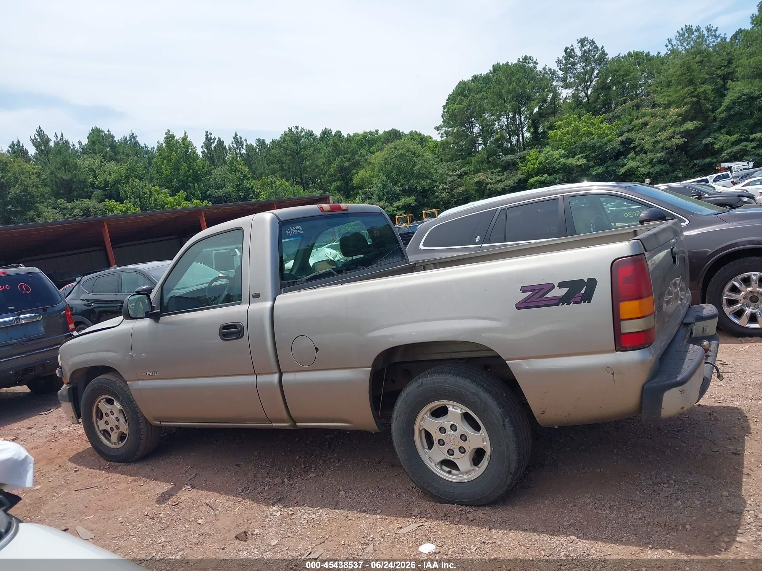 2001 Chevrolet Silverado 1500   Tan vin: 1GCEC14W11Z107217