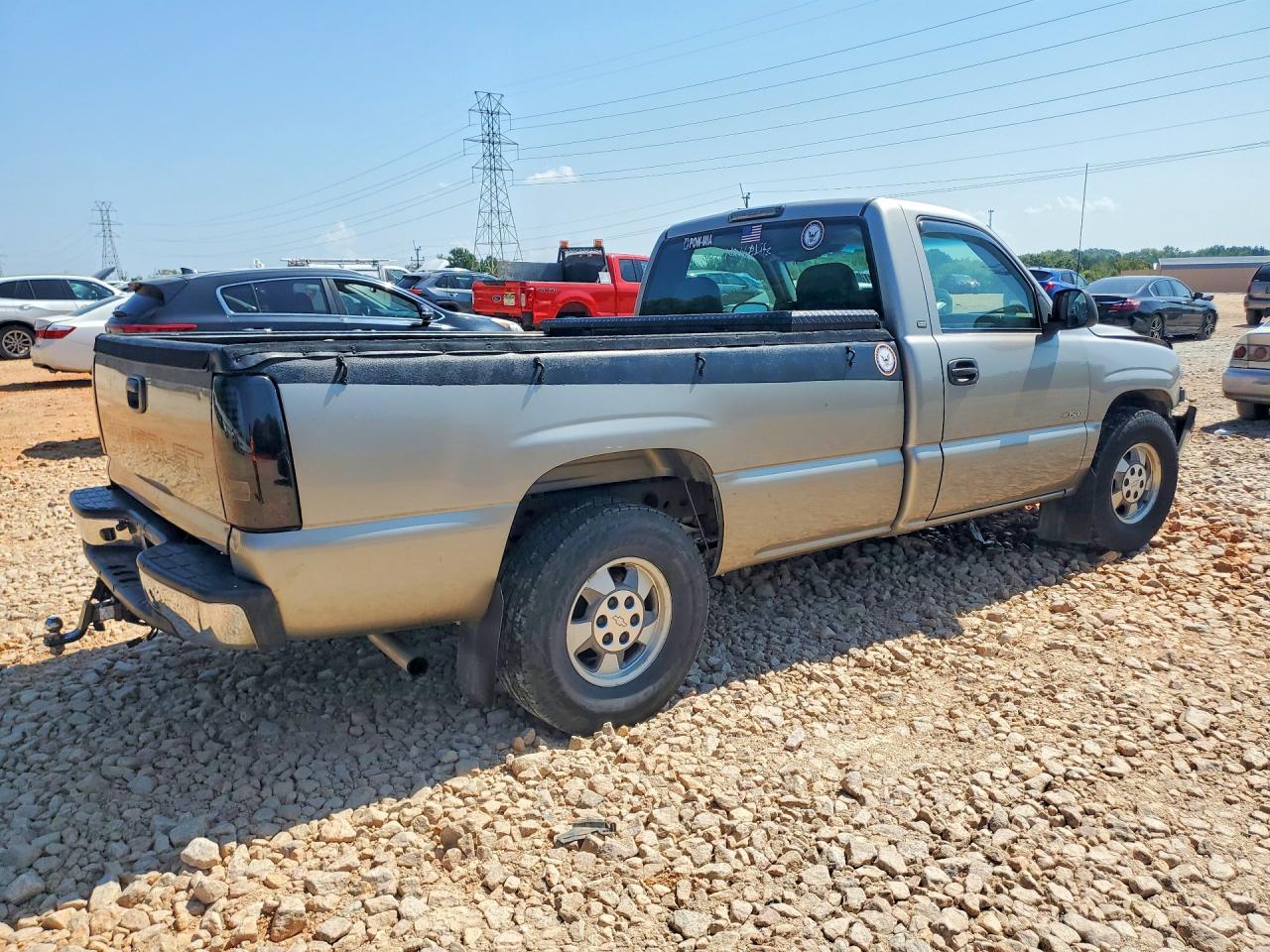 2002 Chevrolet Silverado C1500 Gold vin: 1GCEC14W12Z188172