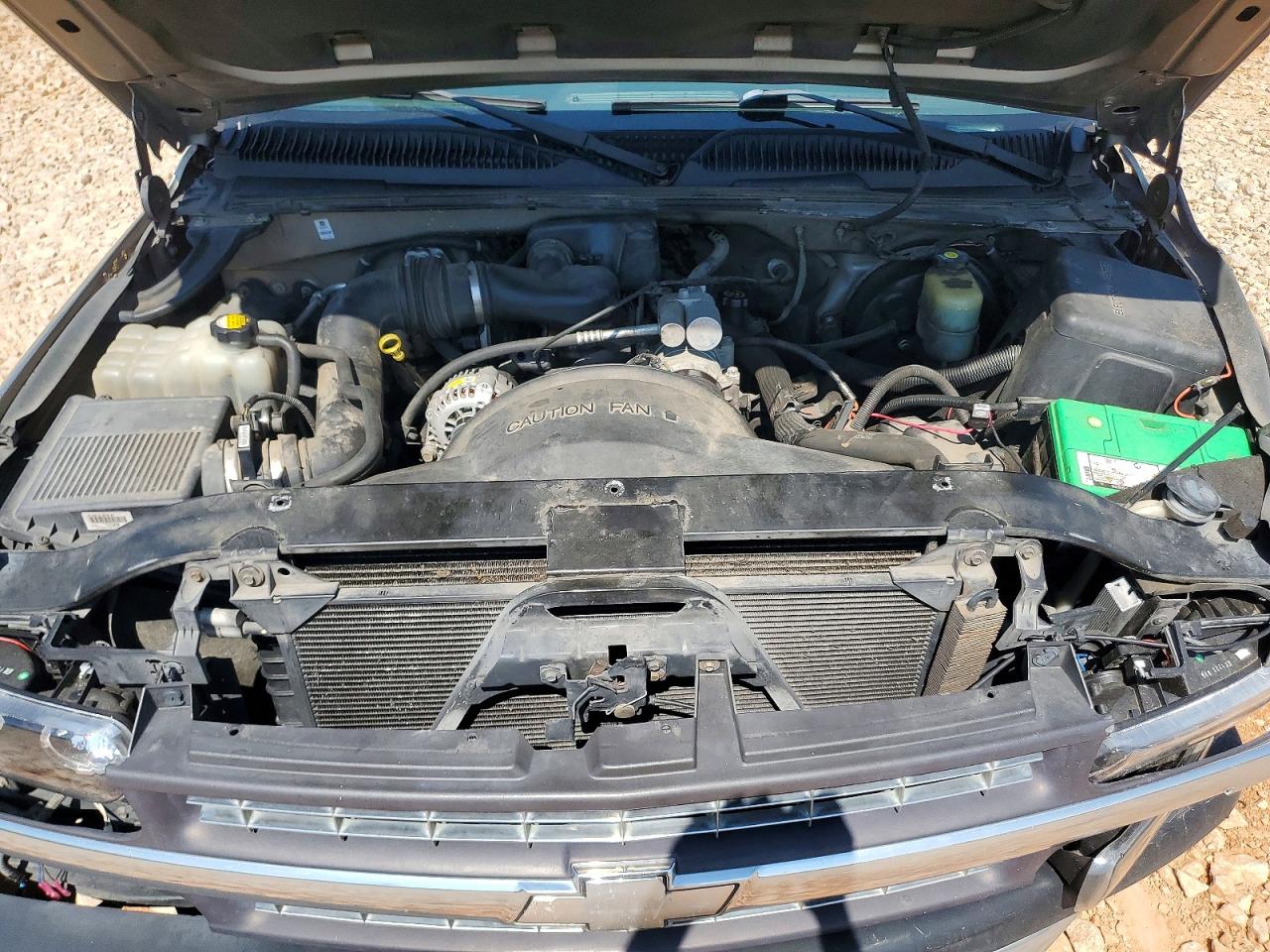 2002 Chevrolet Silverado C1500 Gold vin: 1GCEC14W12Z188172
